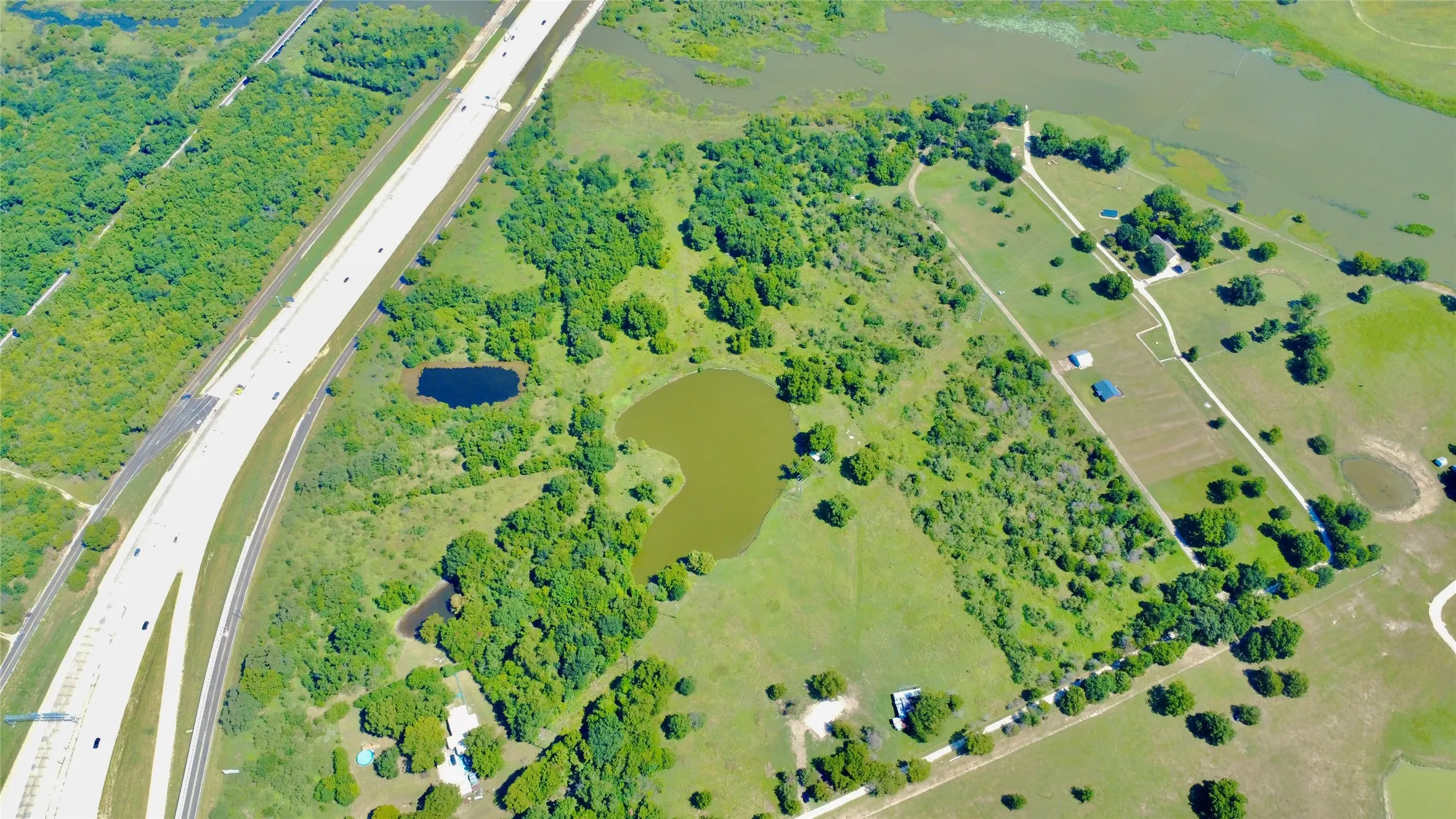 Unimproved Land For Sale in Navarro County , 800 S 45 Highway E, Richland, Texas 76681, 0, 0, Garage spaces, 0 Sqft, built in 1971, Price $325,000, mls#21015045, Real Estate Agent in Richland, Homes For Sale in Navarro county, Homes For Sale in Richland, Realtor in Richland Texas, Real Estate Brokerage Independent Realty Texas, Luminita Cordes Realtor