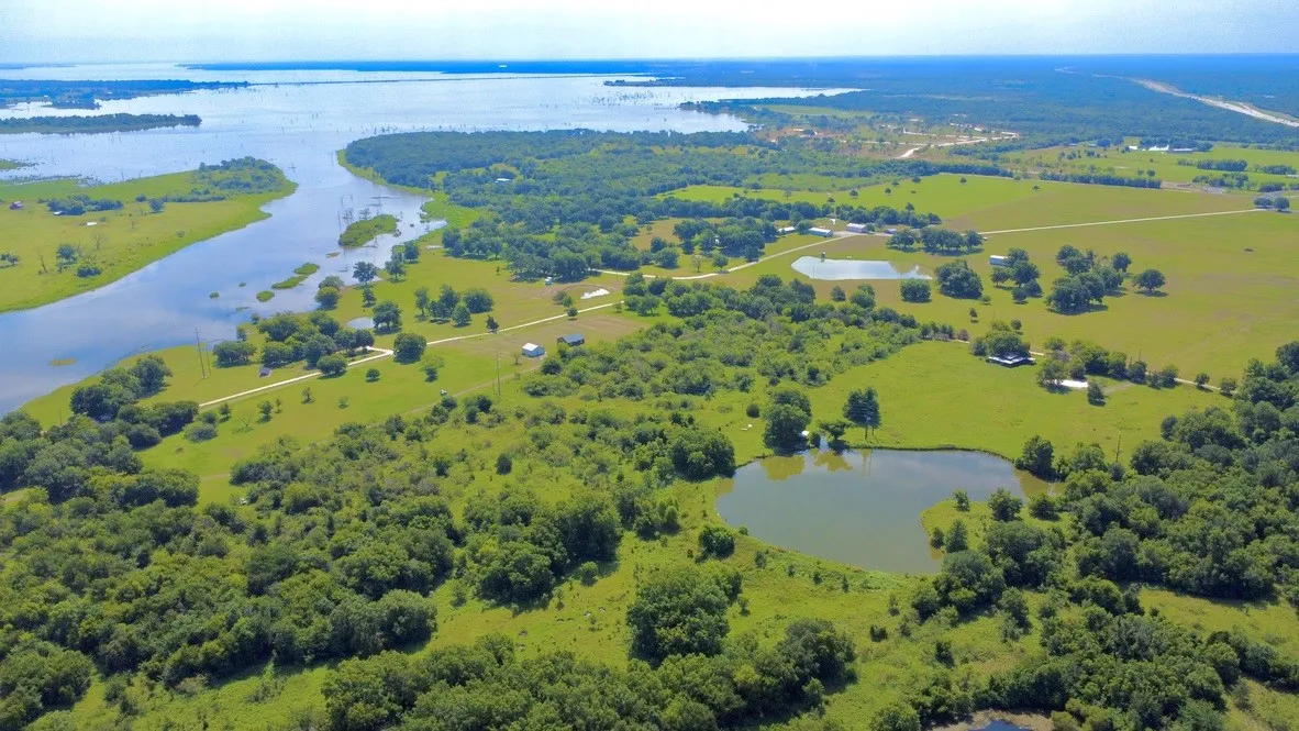 Unimproved Land For Sale in Navarro County , 800 S 45 Highway E, Richland, Texas 76681, 0, 0, Garage spaces, 0 Sqft, built in 1971, Price $325,000, mls#21015045, Real Estate Agent in Richland, Homes For Sale in Navarro county, Homes For Sale in Richland, Realtor in Richland Texas, Real Estate Brokerage Independent Realty Texas, Luminita Cordes Realtor