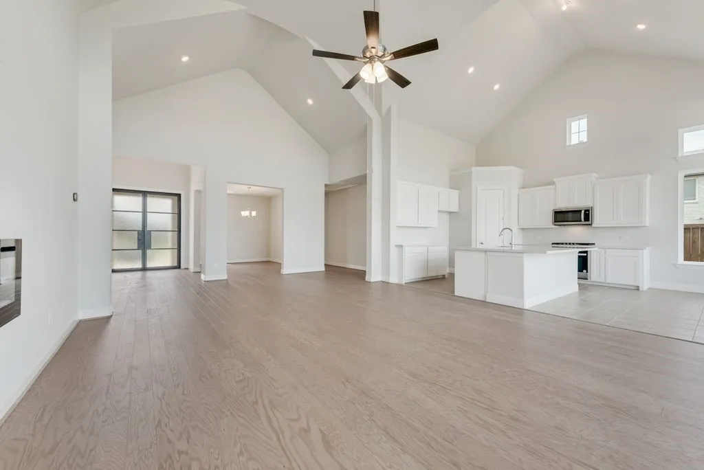 Single Family Residence For Sale in Rockwall County , 1006 Cascading Creek Drive, Rockwall, Texas 75087, 3 Bedroom, 3 Bathroom, 2 Garage spaces, 2,377 Sqft, built in 2026, New Construction - Complete, mls#21025790, Real Estate Agent in Rockwall, Homes For Sale in Rockwall county, Homes For Sale in Rockwall, Realtor in Rockwall Texas, Real Estate Brokerage Independent Realty Texas, Luminita Cordes Realtor