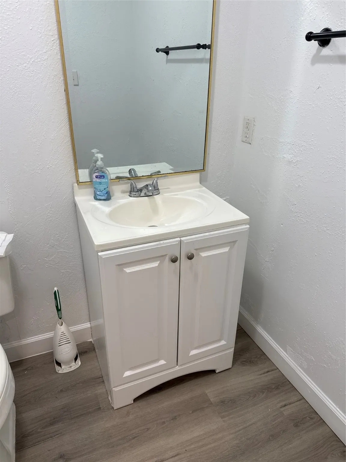 Office For Rent in Hood County , 3000 E US Highway 377 Highway 3014, Granbury, Texas 76049, 0, 0, Garage spaces, 0 Sqft, built in 1997, Preowned, mls#21022174, Real Estate Agent in Granbury, Homes For Rent in Hood county, Homes For Rent in Granbury, Realtor in Granbury Texas, Real Estate Brokerage Independent Realty Texas, Luminita Cordes Realtor