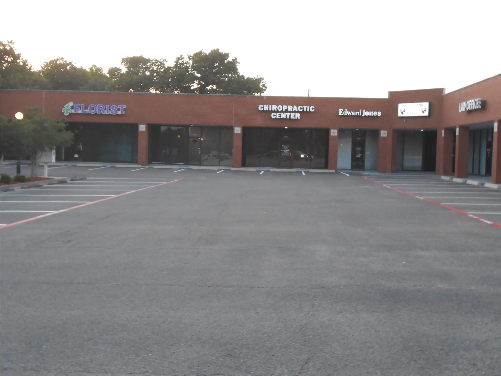 Office For Rent in Hood County , 3000 E US Highway 377 Highway 3014, Granbury, Texas 76049, 0, 0, Garage spaces, 0 Sqft, built in 1997, Preowned, mls#21022174, Real Estate Agent in Granbury, Homes For Rent in Hood county, Homes For Rent in Granbury, Realtor in Granbury Texas, Real Estate Brokerage Independent Realty Texas, Luminita Cordes Realtor