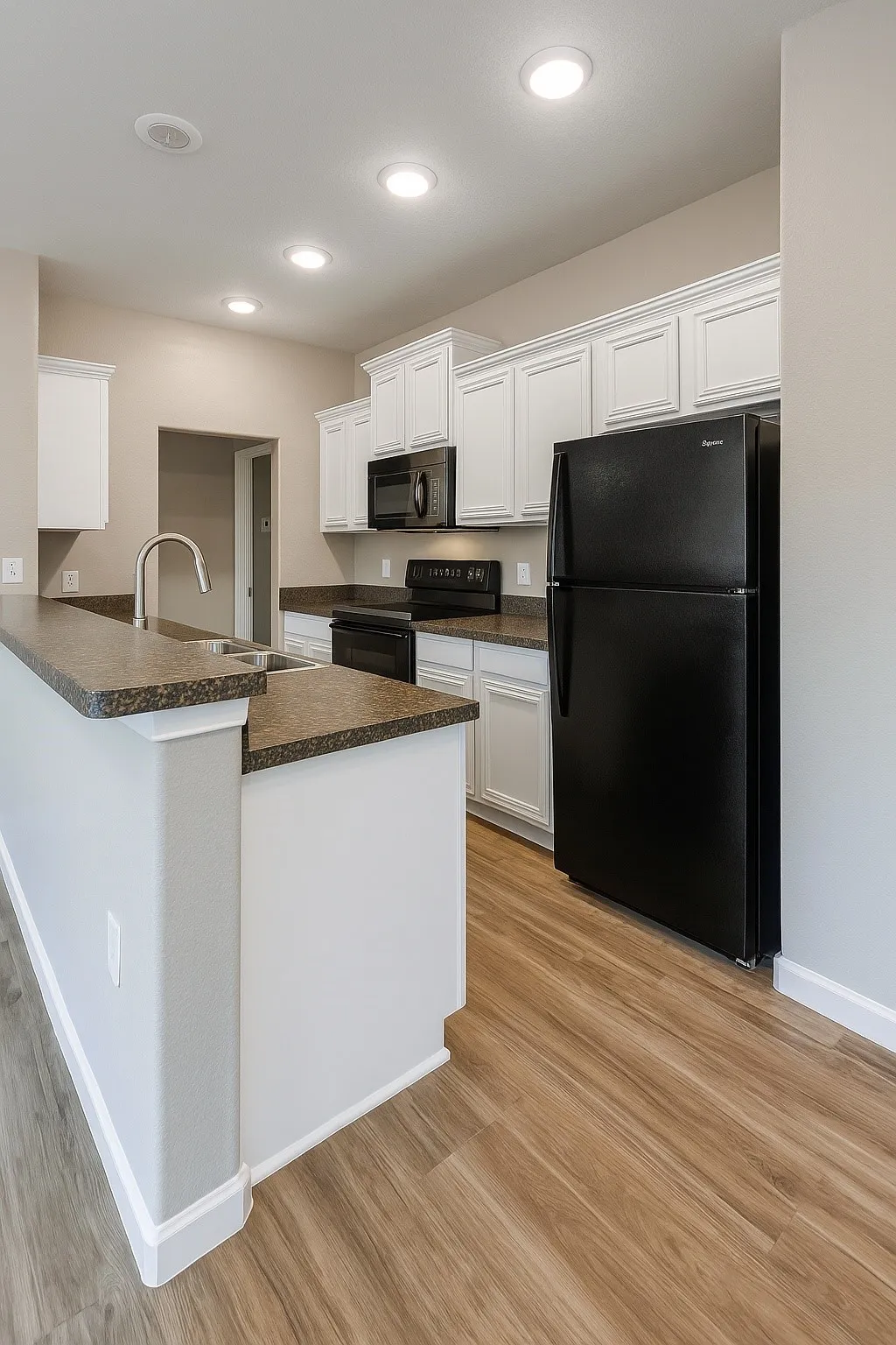 Single Family Residence For Sale in Collin County , 117 Indian Creek, Anna, Texas 75409, 3 Bedroom, 2 Bathroom, 2 Garage spaces, 1,260 Sqft, built in 2011, Preowned, mls#21026177, Real Estate Agent in Anna, Homes For Sale in Collin county, Homes For Sale in Anna, Realtor in Anna Texas, Real Estate Brokerage Independent Realty Texas, Luminita Cordes Realtor