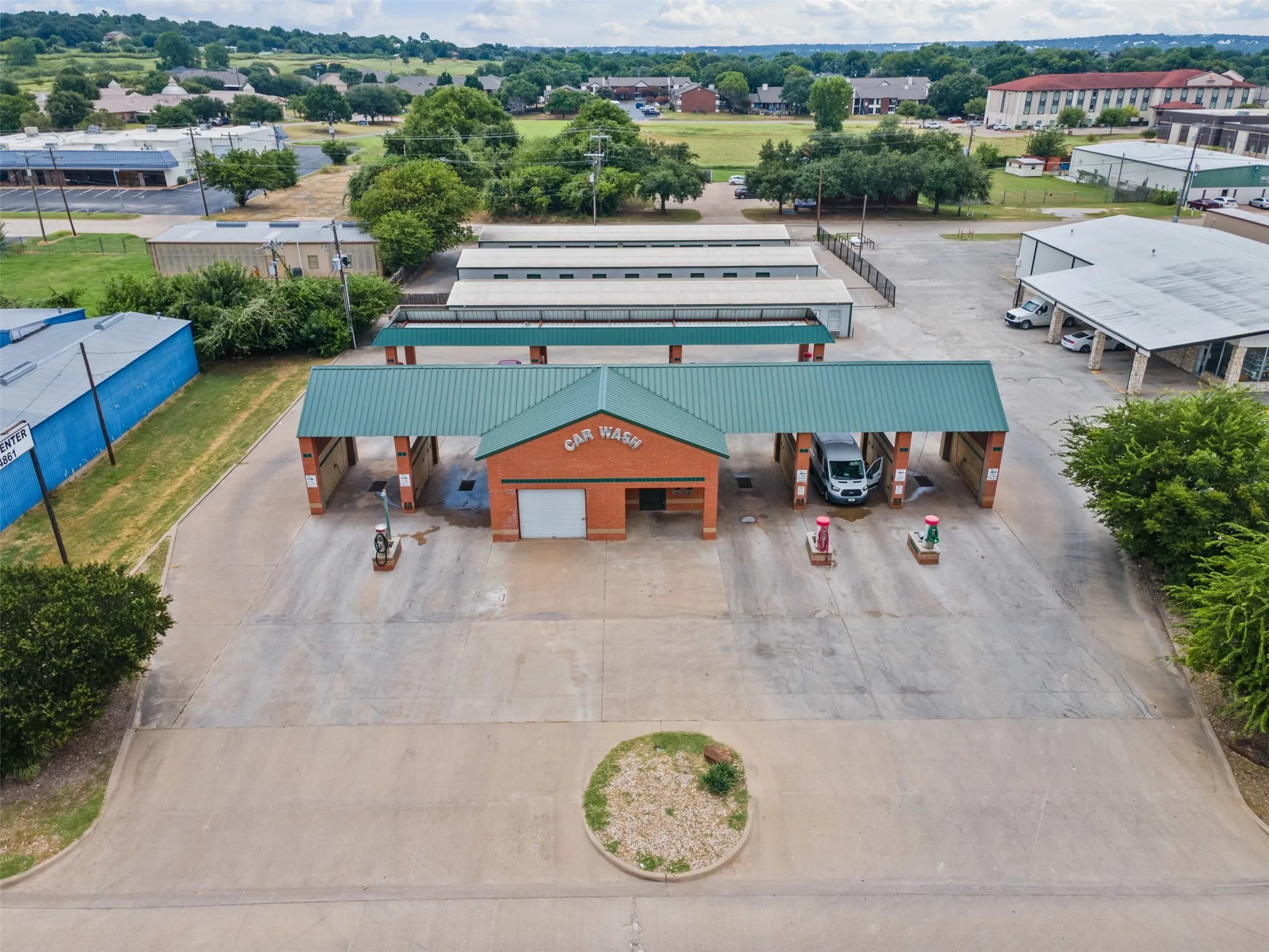 Business For Sale in Hood County , 1433 N Plaza Drive, Granbury, Texas 76048, 0, 0, Garage spaces, 0 Sqft, built in 1999, Preowned, mls#21014174, Real Estate Agent in Granbury, Homes For Sale in Hood county, Homes For Sale in Granbury, Realtor in Granbury Texas, Real Estate Brokerage Independent Realty Texas, Luminita Cordes Realtor