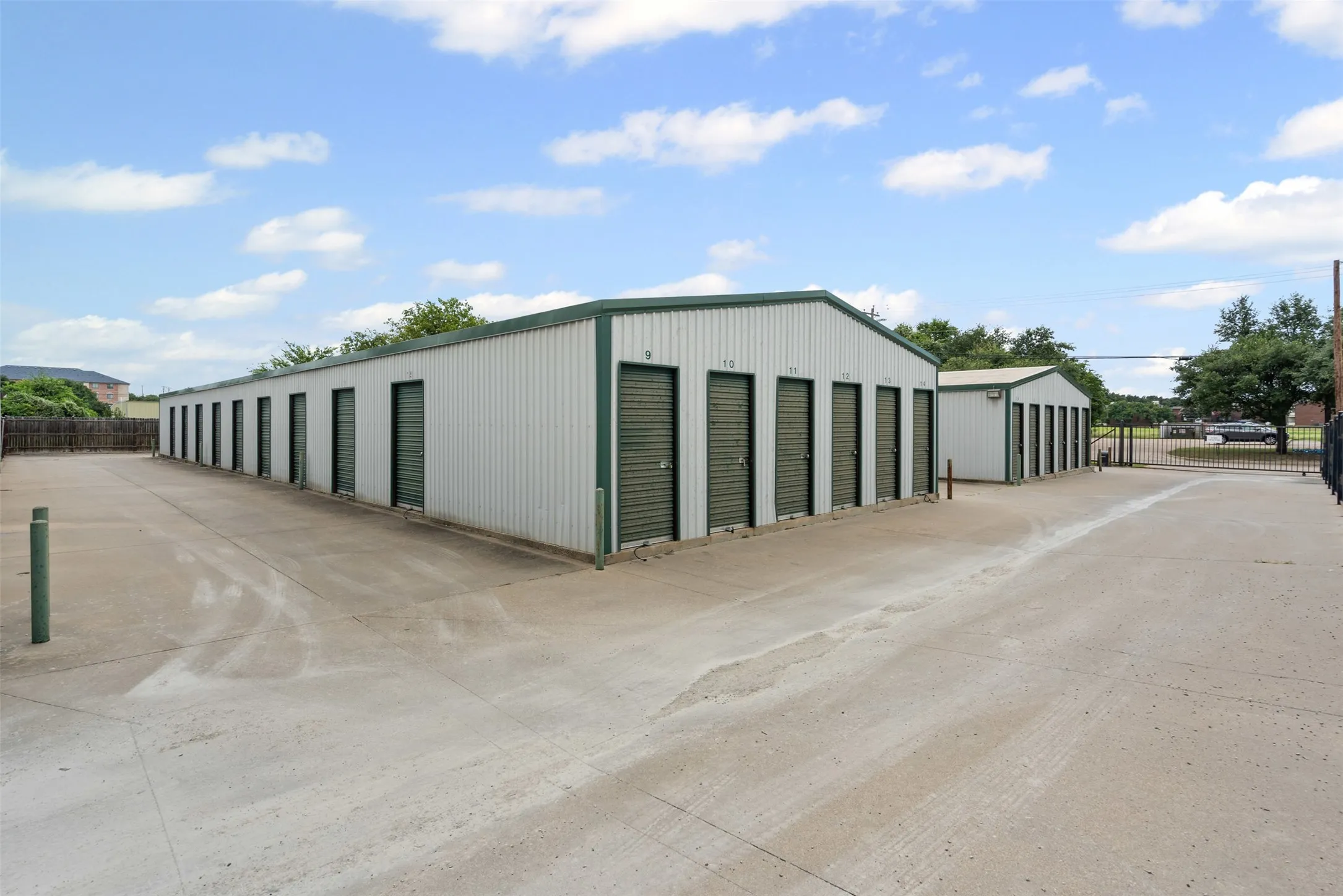 Business For Sale in Hood County , 1433 N Plaza Drive, Granbury, Texas 76048, 0, 0, Garage spaces, 0 Sqft, built in 1999, Preowned, mls#21014174, Real Estate Agent in Granbury, Homes For Sale in Hood county, Homes For Sale in Granbury, Realtor in Granbury Texas, Real Estate Brokerage Independent Realty Texas, Luminita Cordes Realtor