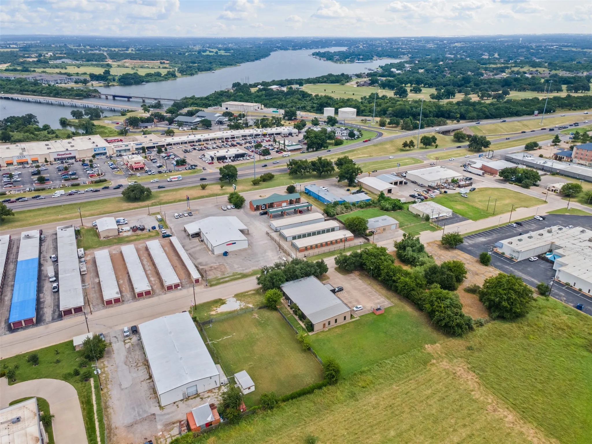 Business For Sale in Hood County , 1433 N Plaza Drive, Granbury, Texas 76048, 0, 0, Garage spaces, 0 Sqft, built in 1999, Preowned, mls#21014174, Real Estate Agent in Granbury, Homes For Sale in Hood county, Homes For Sale in Granbury, Realtor in Granbury Texas, Real Estate Brokerage Independent Realty Texas, Luminita Cordes Realtor