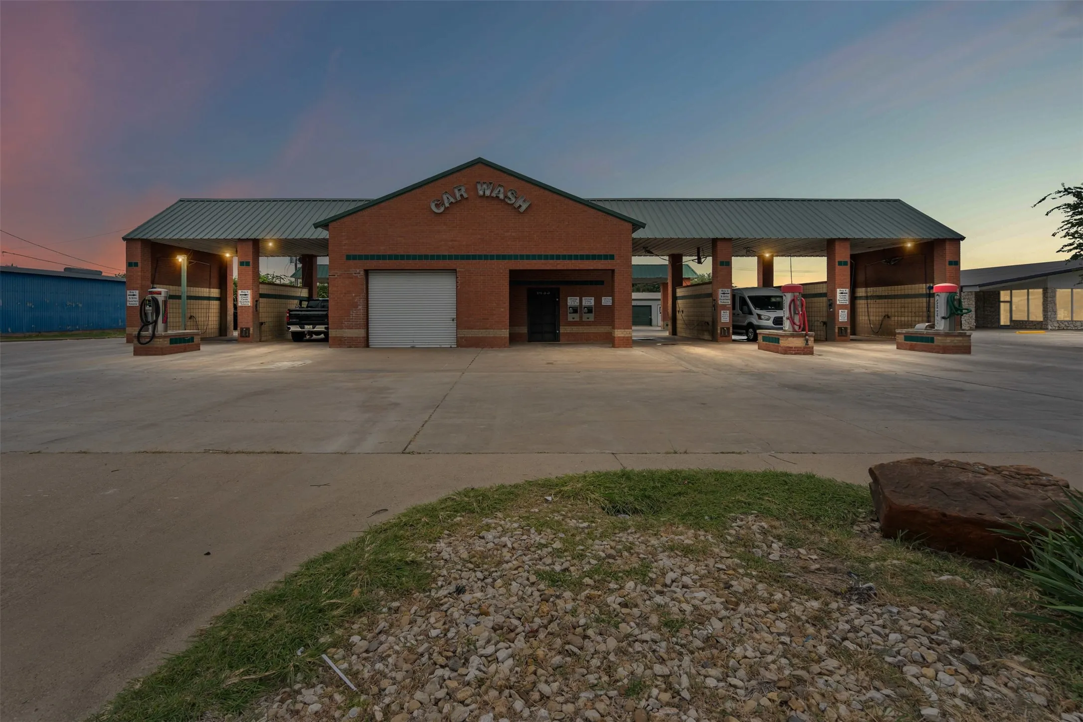 Business For Sale in Hood County , 1433 N Plaza Drive, Granbury, Texas 76048, 0, 0, Garage spaces, 0 Sqft, built in 1999, Preowned, mls#21014174, Real Estate Agent in Granbury, Homes For Sale in Hood county, Homes For Sale in Granbury, Realtor in Granbury Texas, Real Estate Brokerage Independent Realty Texas, Luminita Cordes Realtor
