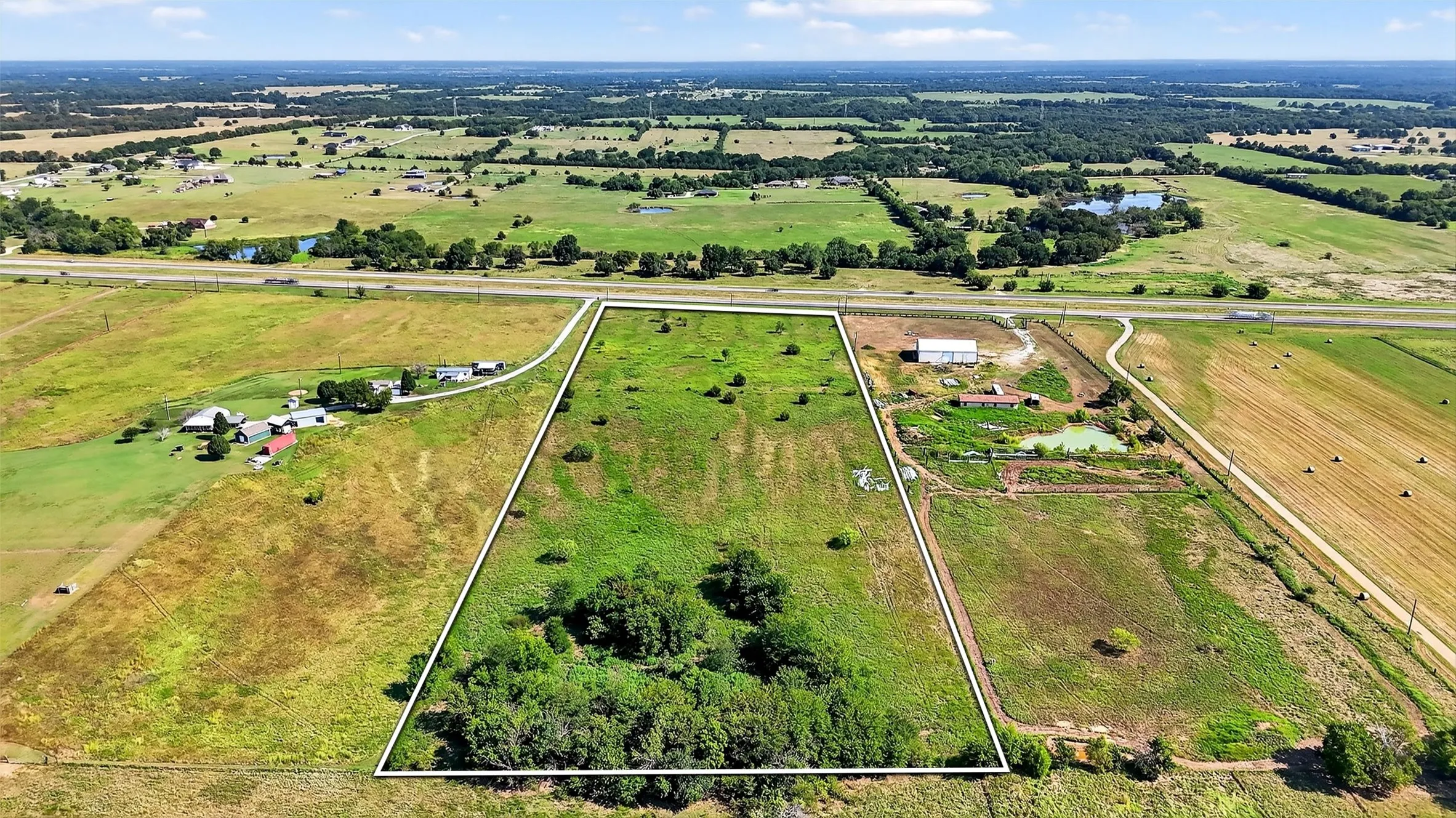 Unimproved Land For Sale in Fannin County , TBD W US Highway 82, Savoy, Texas 75479, 0, 0, Garage spaces, 0 Sqft, built in 0, Price $440,000, mls#21022019, Real Estate Agent in Savoy, Homes For Sale in Fannin county, Homes For Sale in Savoy, Realtor in Savoy Texas, Real Estate Brokerage Independent Realty Texas, Luminita Cordes Realtor