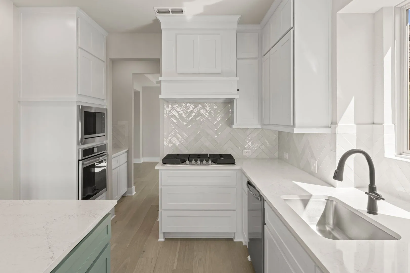 Single Family Residence For Sale in Dallas County , 1816 Possum Fire Trail, Mesquite, Texas 75181, 5 Bedroom, 4 Bathroom, 2 Garage spaces, 3,185 Sqft, built in 2025, New Construction - Complete, mls#21027068, Real Estate Agent in Mesquite, Homes For Sale in Dallas county, Homes For Sale in Mesquite, Realtor in Mesquite Texas, Real Estate Brokerage Independent Realty Texas, Luminita Cordes Realtor