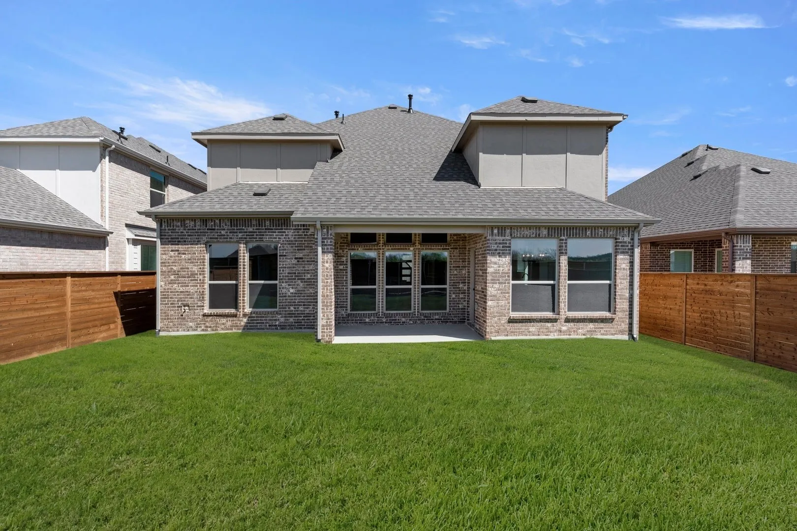 Single Family Residence For Sale in Dallas County , 1816 Possum Fire Trail, Mesquite, Texas 75181, 5 Bedroom, 4 Bathroom, 2 Garage spaces, 3,185 Sqft, built in 2025, New Construction - Complete, mls#21027068, Real Estate Agent in Mesquite, Homes For Sale in Dallas county, Homes For Sale in Mesquite, Realtor in Mesquite Texas, Real Estate Brokerage Independent Realty Texas, Luminita Cordes Realtor