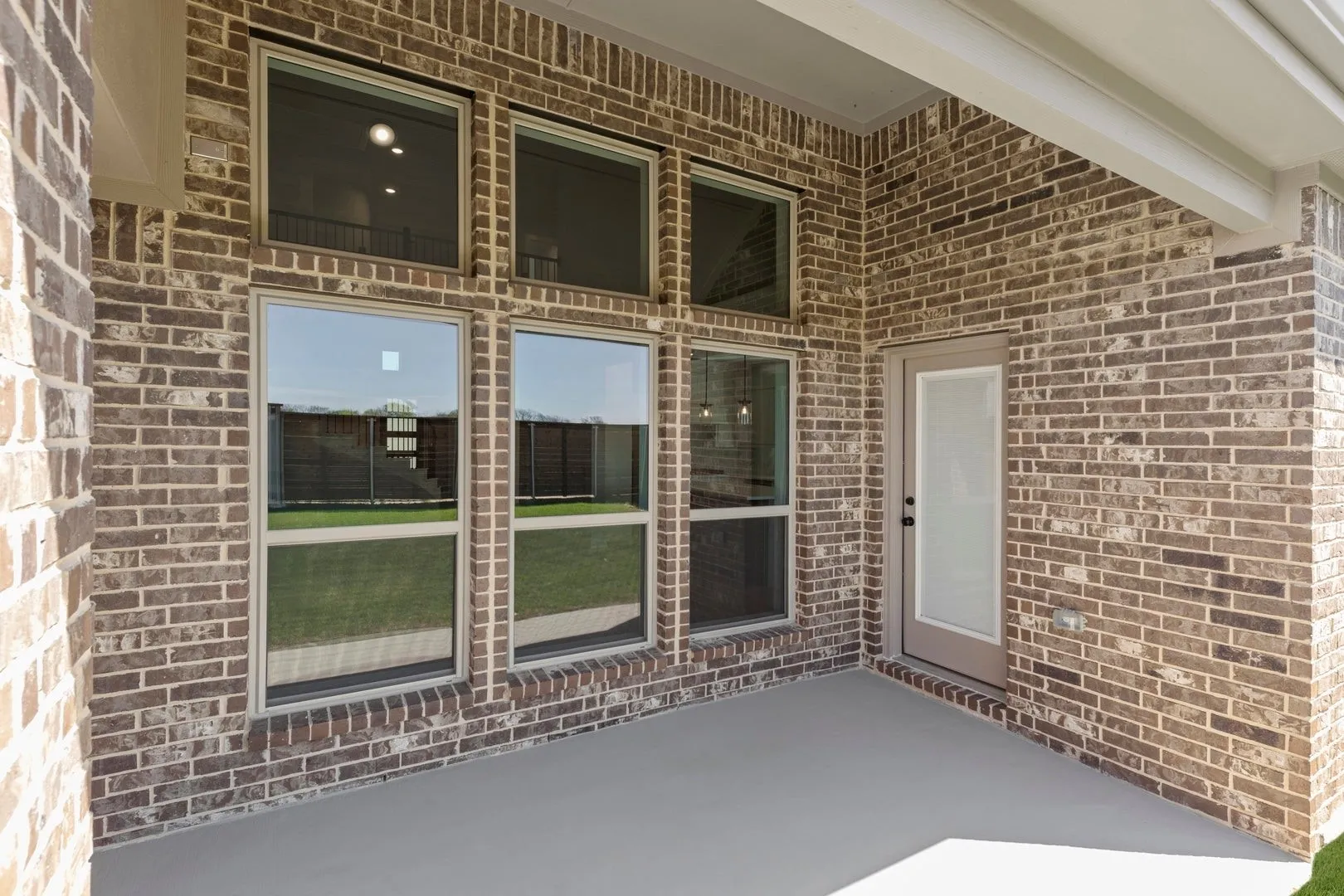 Single Family Residence For Sale in Dallas County , 1816 Possum Fire Trail, Mesquite, Texas 75181, 5 Bedroom, 4 Bathroom, 2 Garage spaces, 3,185 Sqft, built in 2025, New Construction - Complete, mls#21027068, Real Estate Agent in Mesquite, Homes For Sale in Dallas county, Homes For Sale in Mesquite, Realtor in Mesquite Texas, Real Estate Brokerage Independent Realty Texas, Luminita Cordes Realtor