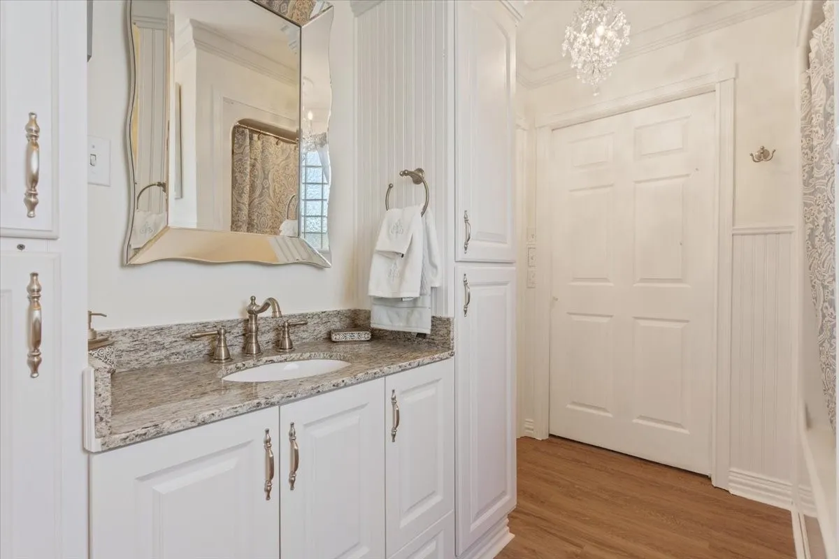 Single Family Residence For Sale in Bosque County , 596 County Road 3425, Clifton, Texas 76634, 5 Bedroom, 4 Bathroom, Garage spaces, 3,613 Sqft, built in 1945, mls#21024507, Real Estate Agent in Clifton, Homes For Sale in Bosque county, Homes For Sale in Clifton, Realtor in Clifton Texas, Real Estate Brokerage Independent Realty Texas, Luminita Cordes Realtor