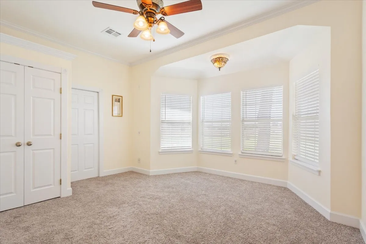 Single Family Residence For Sale in Bosque County , 596 County Road 3425, Clifton, Texas 76634, 5 Bedroom, 4 Bathroom, Garage spaces, 3,613 Sqft, built in 1945, mls#21024507, Real Estate Agent in Clifton, Homes For Sale in Bosque county, Homes For Sale in Clifton, Realtor in Clifton Texas, Real Estate Brokerage Independent Realty Texas, Luminita Cordes Realtor