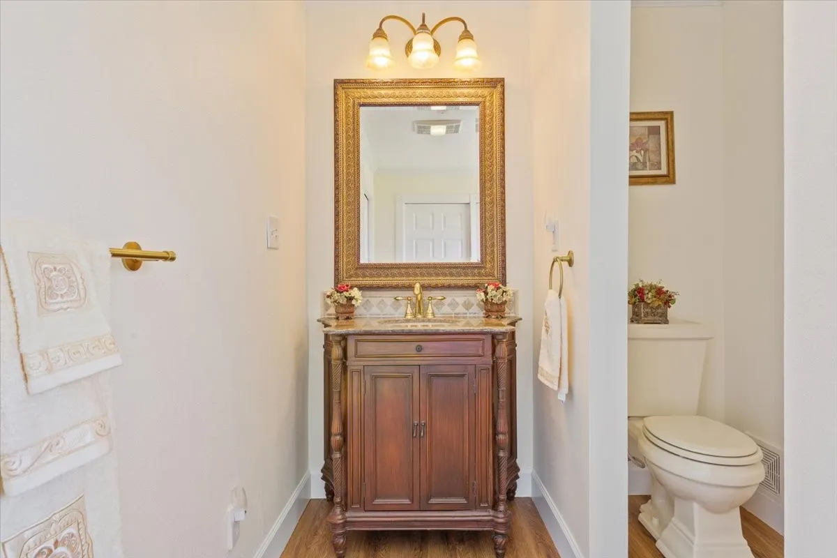 Single Family Residence For Sale in Bosque County , 596 County Road 3425, Clifton, Texas 76634, 5 Bedroom, 4 Bathroom, Garage spaces, 3,613 Sqft, built in 1945, mls#21024507, Real Estate Agent in Clifton, Homes For Sale in Bosque county, Homes For Sale in Clifton, Realtor in Clifton Texas, Real Estate Brokerage Independent Realty Texas, Luminita Cordes Realtor