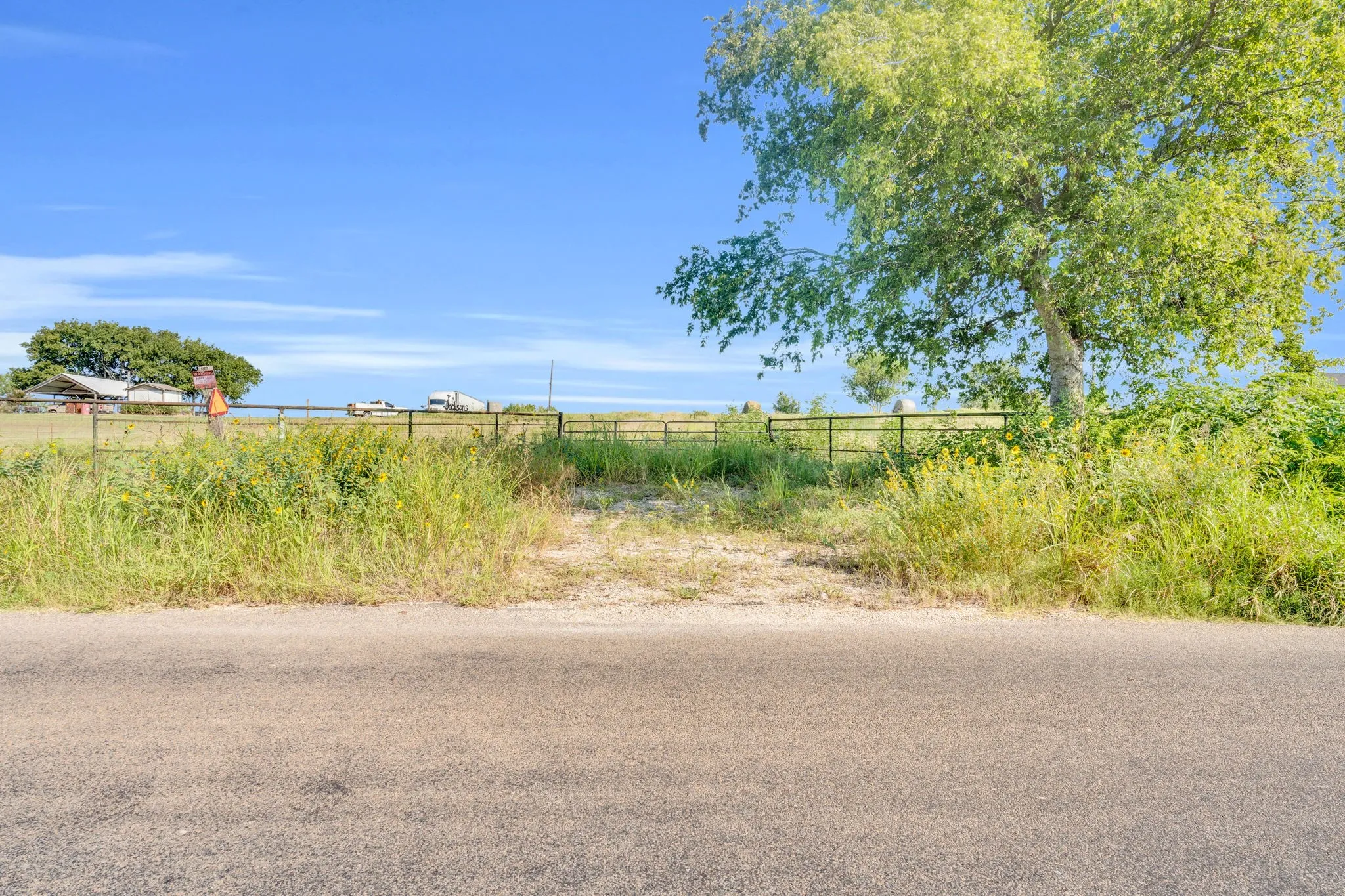 Unimproved Land For Sale in Ellis County , TBD Old Buena Vista Road, Waxahachie, Texas 75167, 0, 0, Garage spaces, 0 Sqft, built in 0, mls#21024767, Real Estate Agent in Waxahachie, Homes For Sale in Ellis county, Homes For Sale in Waxahachie, Realtor in Waxahachie Texas, Real Estate Brokerage Independent Realty Texas, Luminita Cordes Realtor