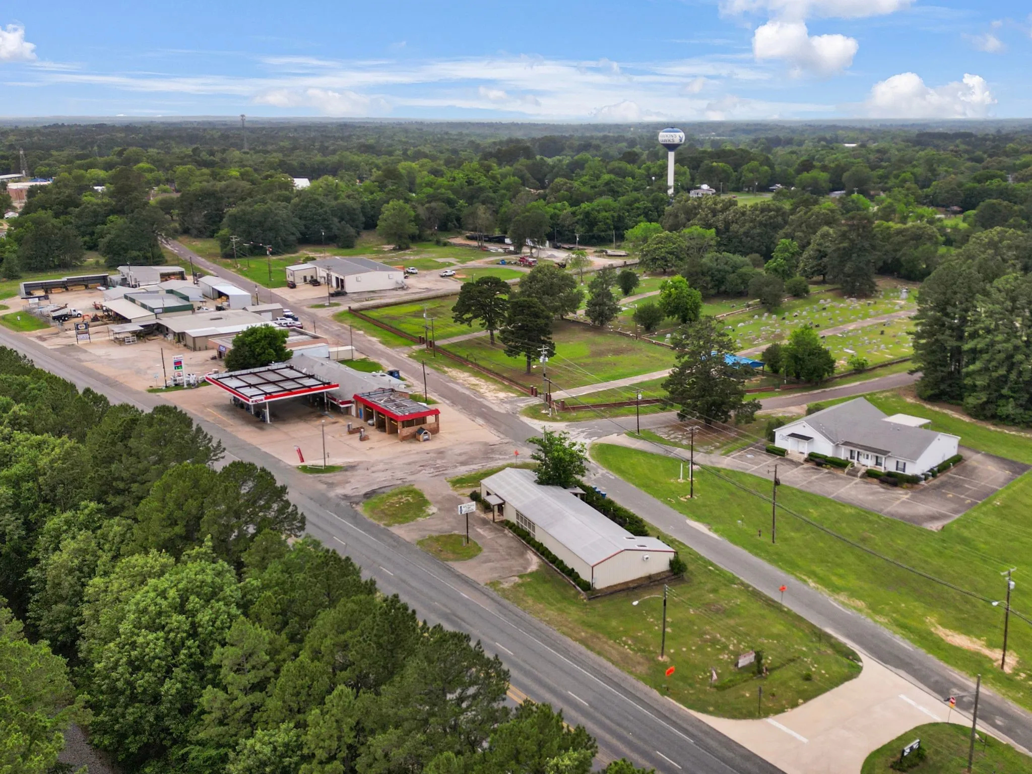 Retail For Sale in Wood County , 521 E Front Street, Hawkins, Texas 75765, 0, 0, Garage spaces, 0 Sqft, built in 2011, Preowned, mls#21027396, Real Estate Agent in Hawkins, Homes For Sale in Wood county, Homes For Sale in Hawkins, Realtor in Hawkins Texas, Real Estate Brokerage Independent Realty Texas, Luminita Cordes Realtor