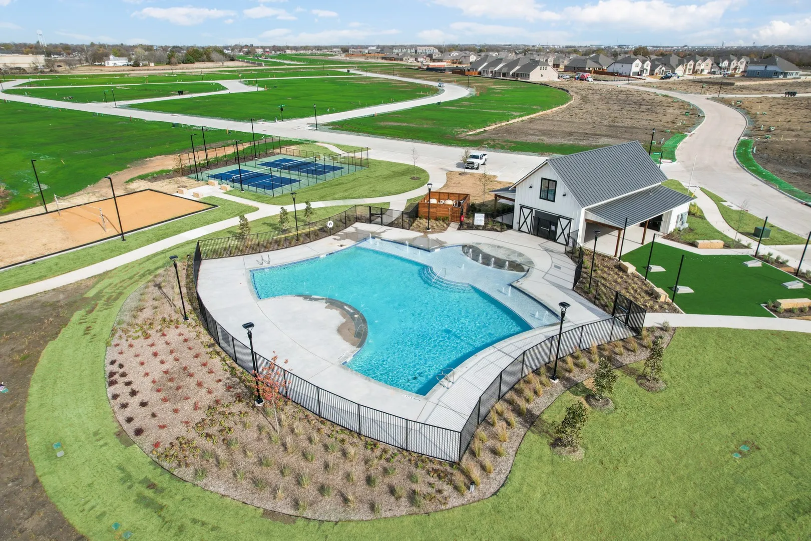 Liberty Crossing Amenity Center 2