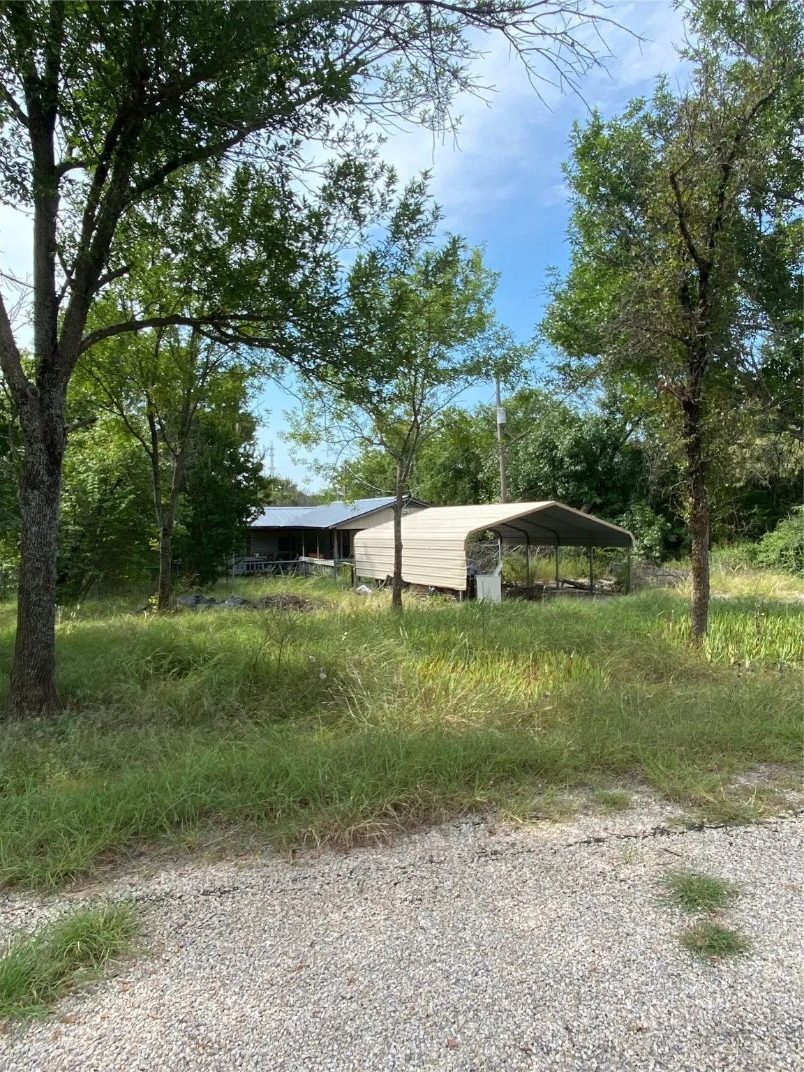 Improved Land For Sale in Hood County , 2535 Huddleston Road, Granbury, Texas 76048, 0, 0, Garage spaces, 0 Sqft, built in 1968, mls#21028543, Real Estate Agent in Granbury, Homes For Sale in Hood county, Homes For Sale in Granbury, Realtor in Granbury Texas, Real Estate Brokerage Independent Realty Texas, Luminita Cordes Realtor