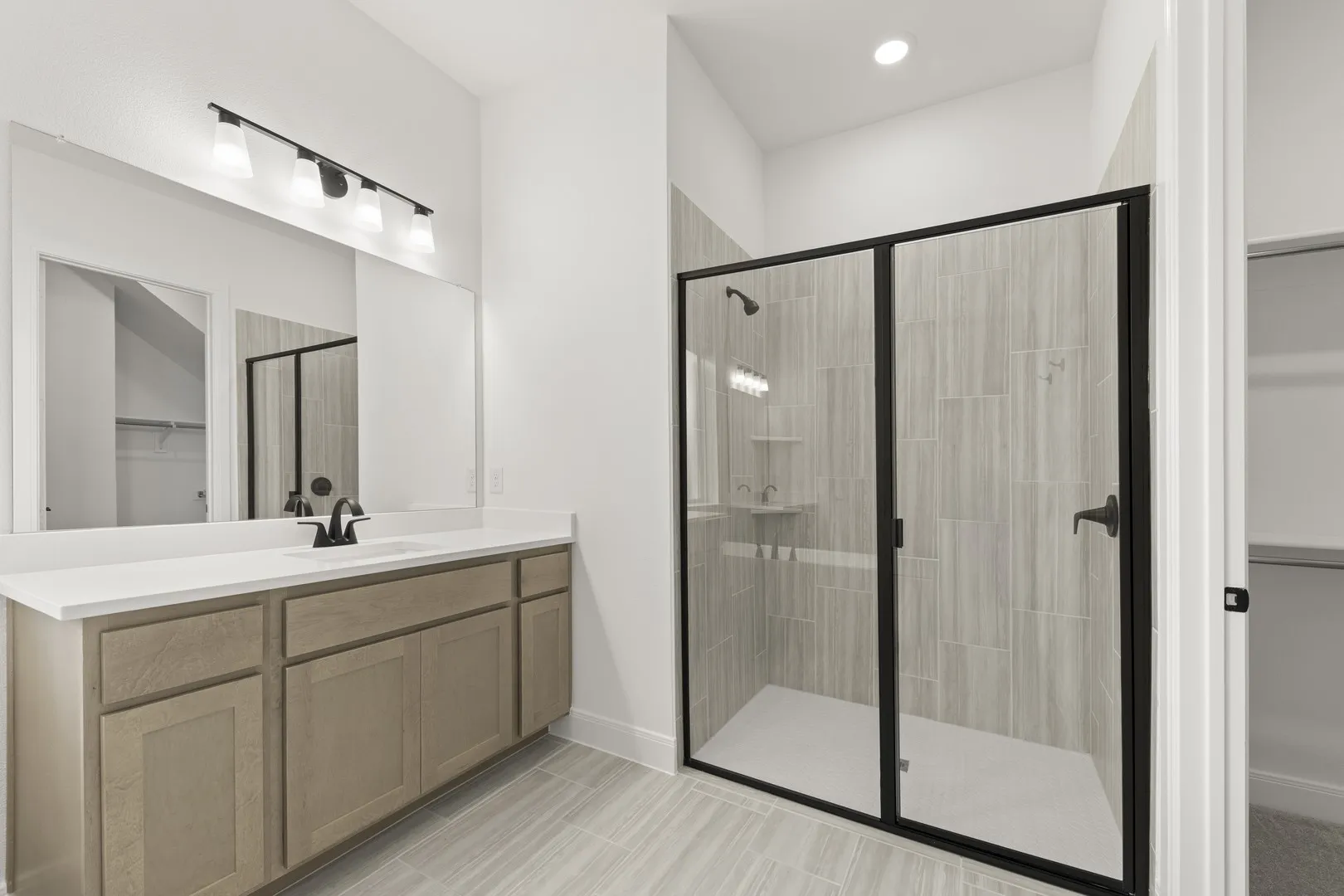 18. 605 Bunchberry - Bath (3)