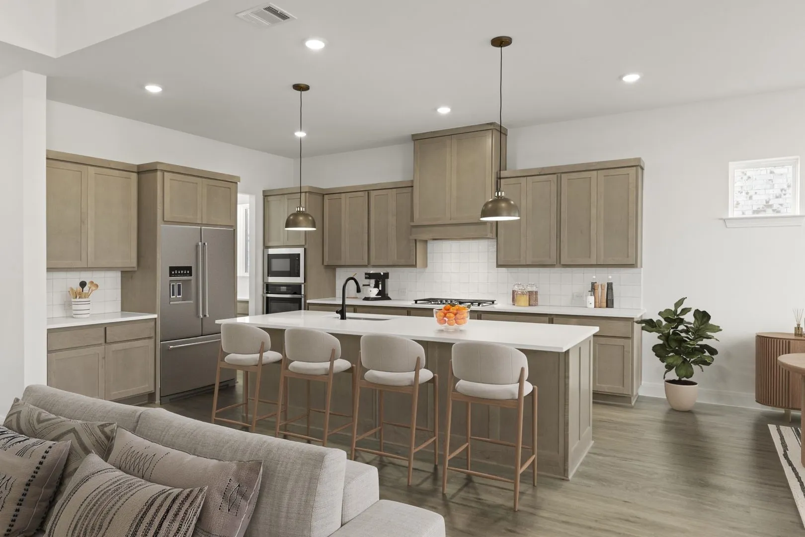 11. 605 Bunchberry - Kitchen (2)