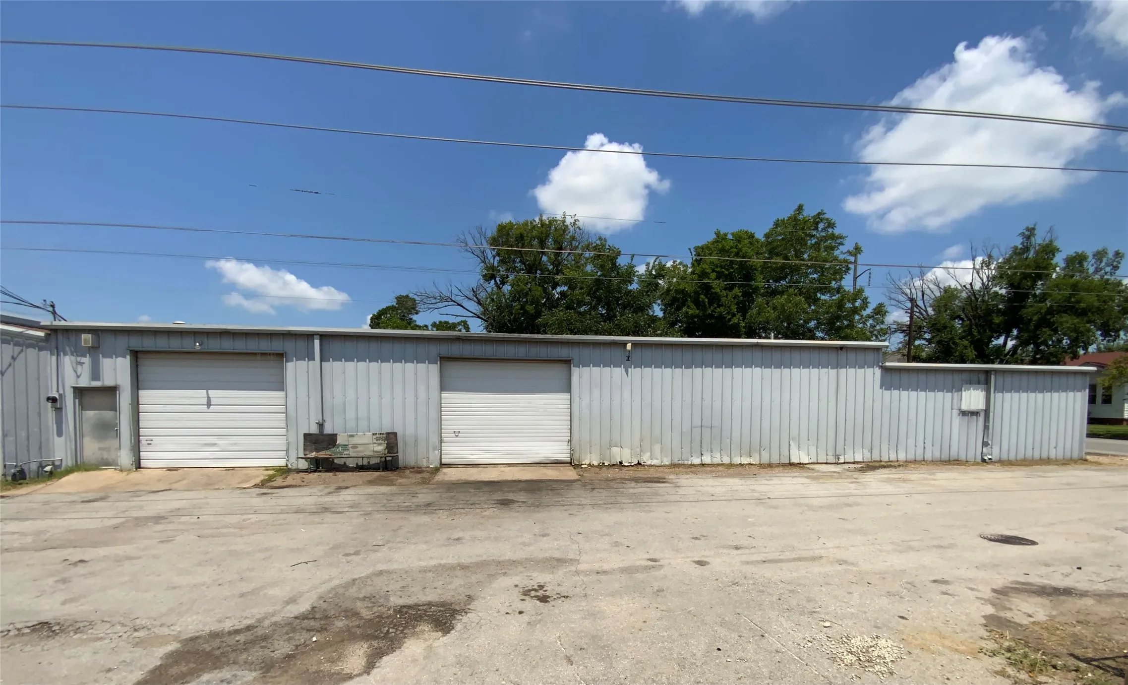Retail For Sale in Limestone County , 405 E Commerce Street, Mexia, Texas 76667, 0, 0, Garage spaces, 22,875 Sqft, built in 1944, Preowned, Price $425,000, mls#21010111, Real Estate Agent in Mexia, Homes For Sale in Limestone county, Homes For Sale in Mexia, Realtor in Mexia Texas, Real Estate Brokerage Independent Realty Texas, Luminita Cordes Realtor