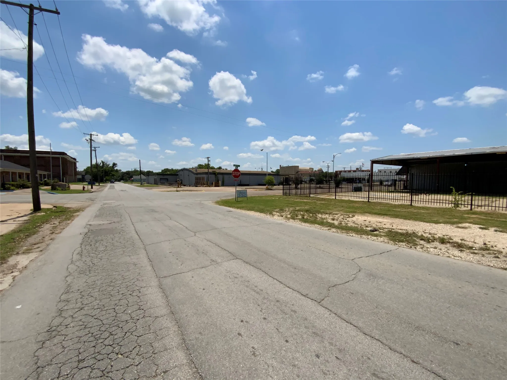 Retail For Sale in Limestone County , 405 E Commerce Street, Mexia, Texas 76667, 0, 0, Garage spaces, 22,875 Sqft, built in 1944, Preowned, Price $425,000, mls#21010111, Real Estate Agent in Mexia, Homes For Sale in Limestone county, Homes For Sale in Mexia, Realtor in Mexia Texas, Real Estate Brokerage Independent Realty Texas, Luminita Cordes Realtor