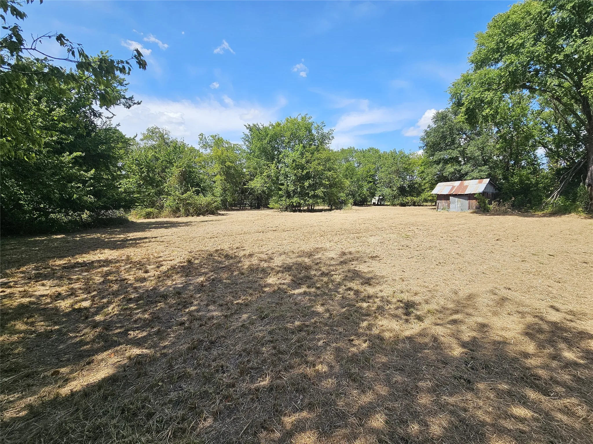 Unimproved Land For Sale in Limestone County , 1.114 Ac Henderson Boulevard, Groesbeck, Texas 76642, 0, 0, Garage spaces, 0 Sqft, built in 0, Price $45,000, mls#21030669, Real Estate Agent in Groesbeck, Homes For Sale in Limestone county, Homes For Sale in Groesbeck, Realtor in Groesbeck Texas, Real Estate Brokerage Independent Realty Texas, Luminita Cordes Realtor