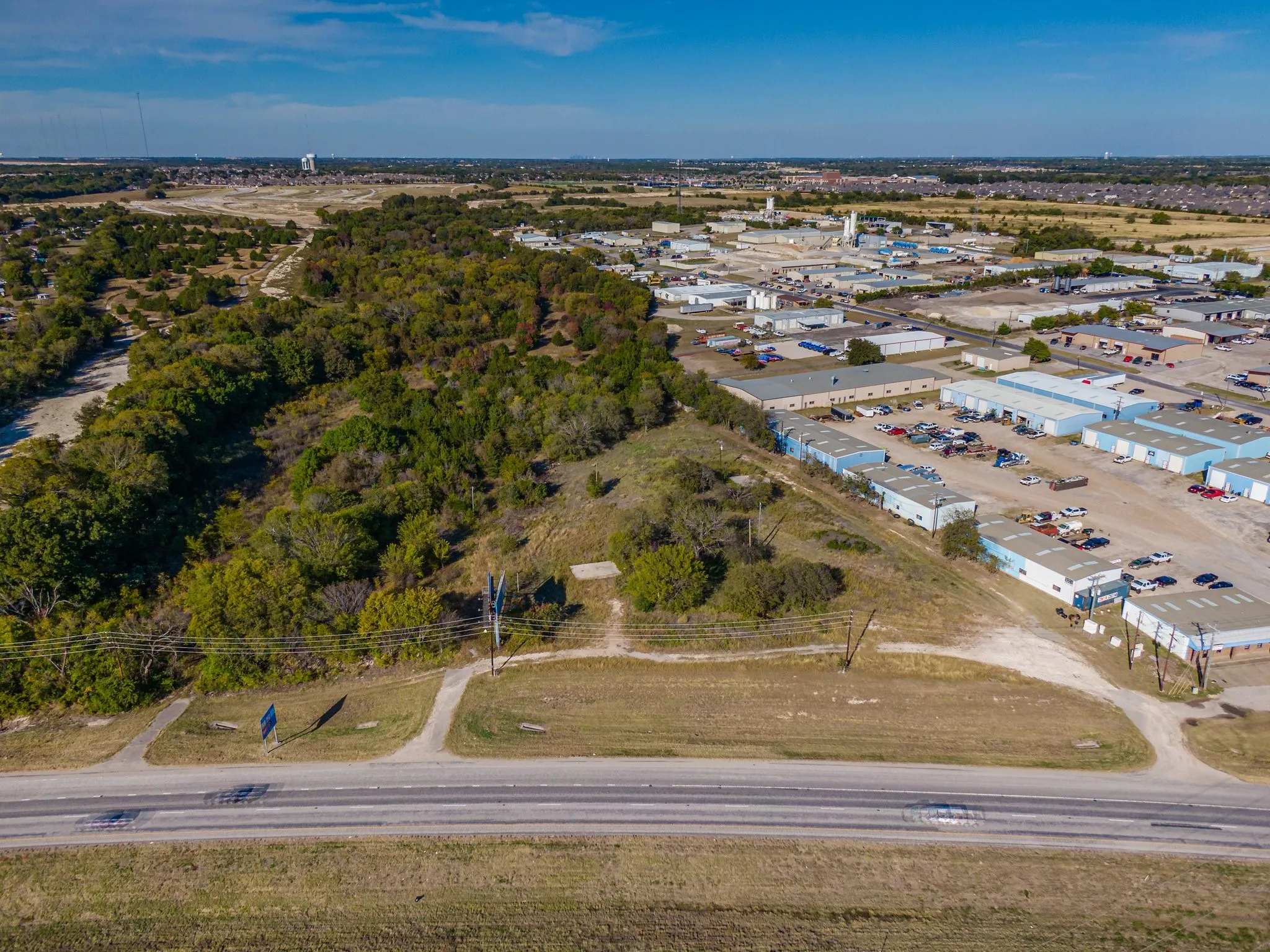 Unimproved Land For Sale in Ellis County , 2875 E Hwy 287, Midlothian, Texas 76065, 0, 0, Garage spaces, 0 Sqft, built in 0, Preowned, Price $1,400,000, mls#21030740, Real Estate Agent in Midlothian, Homes For Sale in Ellis county, Homes For Sale in Midlothian, Realtor in Midlothian Texas, Real Estate Brokerage Independent Realty Texas, Luminita Cordes Realtor