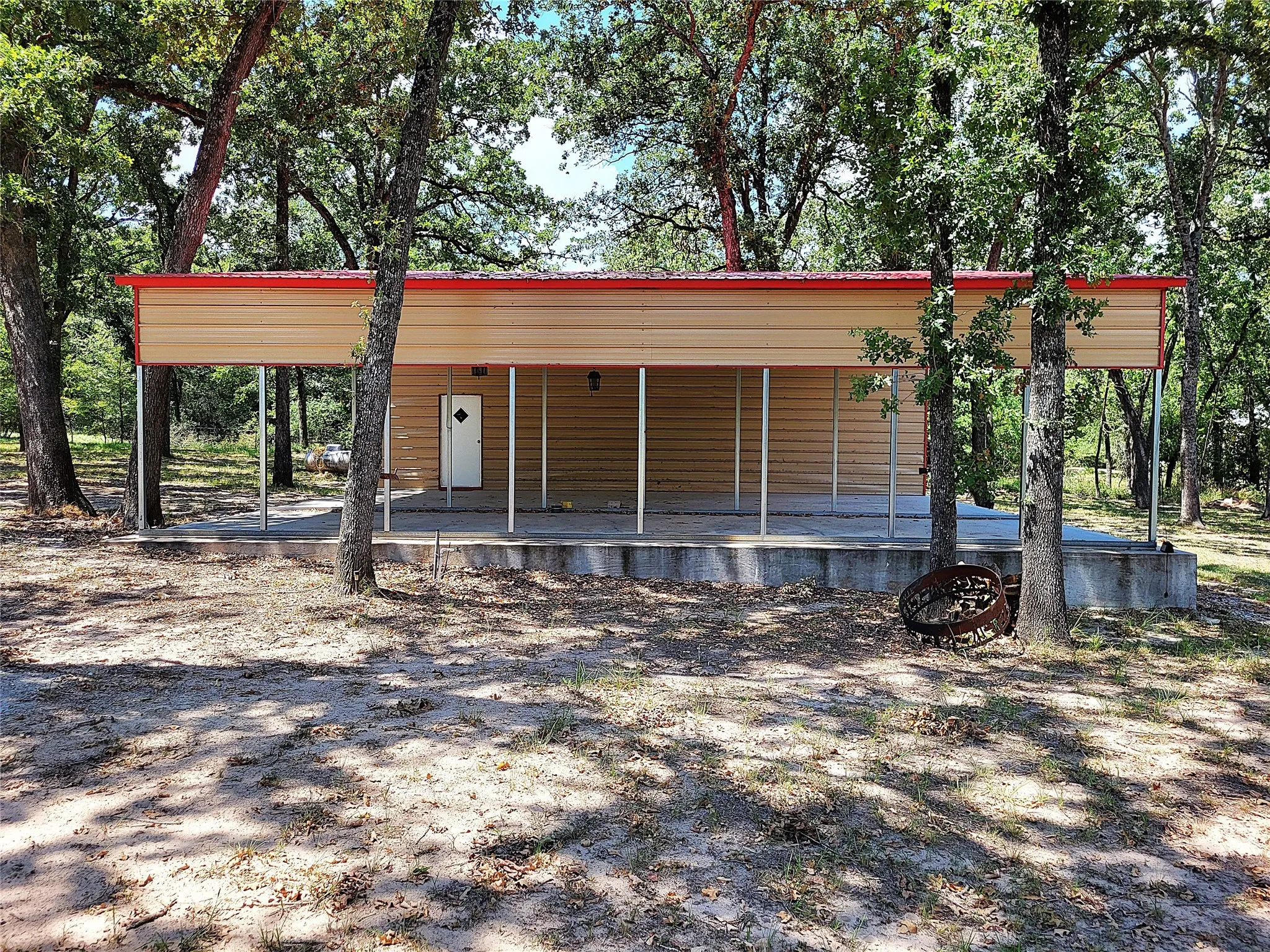 Improved Land For Sale in Limestone County , 186 Lcr 775, Groesbeck, Texas 76642, 0, 0, Garage spaces, 0 Sqft, built in 0, Price $200,000, mls#21030679, Real Estate Agent in Groesbeck, Homes For Sale in Limestone county, Homes For Sale in Groesbeck, Realtor in Groesbeck Texas, Real Estate Brokerage Independent Realty Texas, Luminita Cordes Realtor