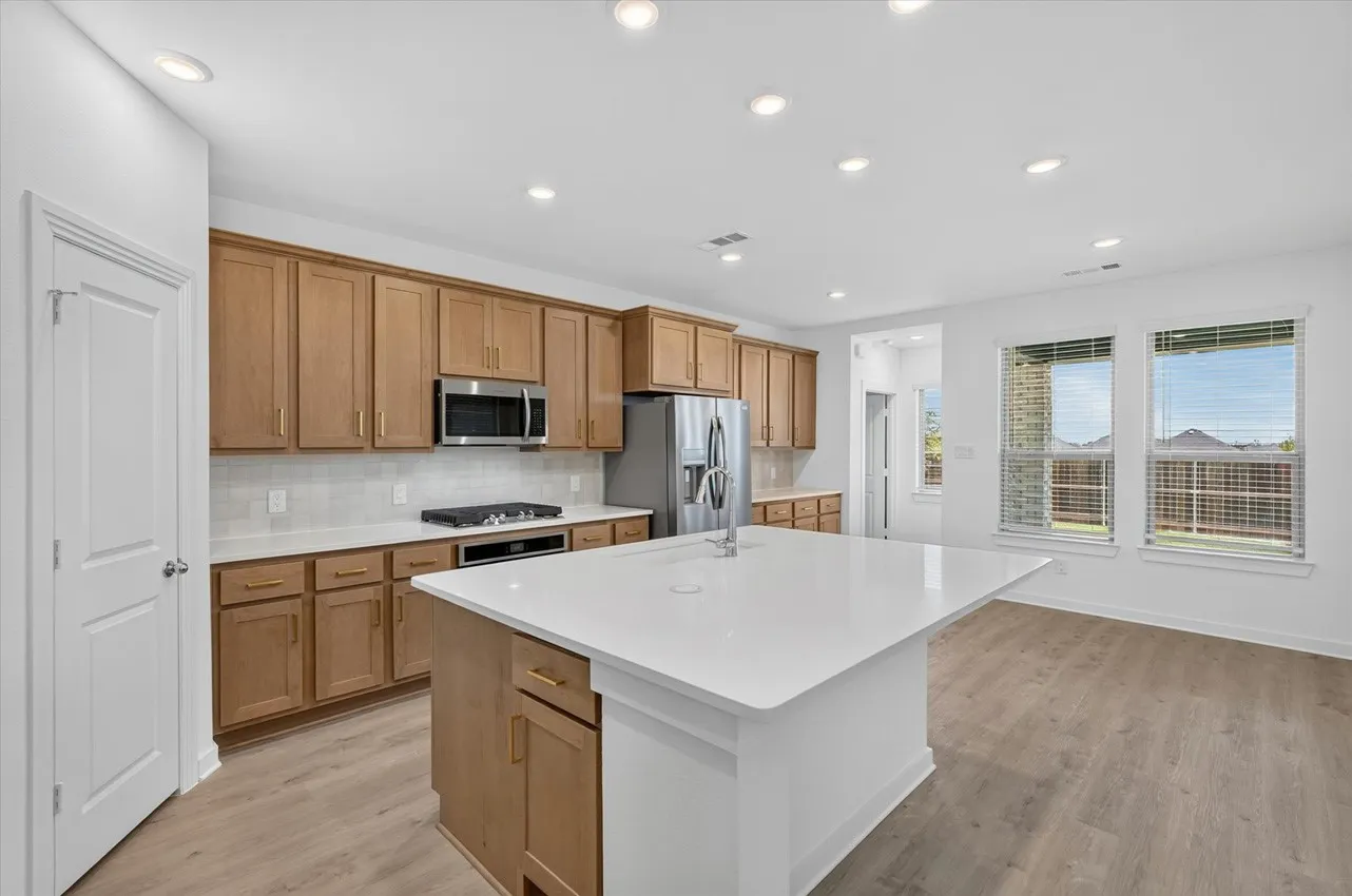 Single Family Residence For Sale in Rockwall County , 2466 Jackson Burn Drive, Royse City, Texas 75189, 4 Bedroom, 3 Bathroom, 2 Garage spaces, 2,388 Sqft, built in 2025, New Construction - Incomplete, mls#21030914, Real Estate Agent in Royse City, Homes For Sale in Rockwall county, Homes For Sale in Royse City, Realtor in Royse City Texas, Real Estate Brokerage Independent Realty Texas, Luminita Cordes Realtor