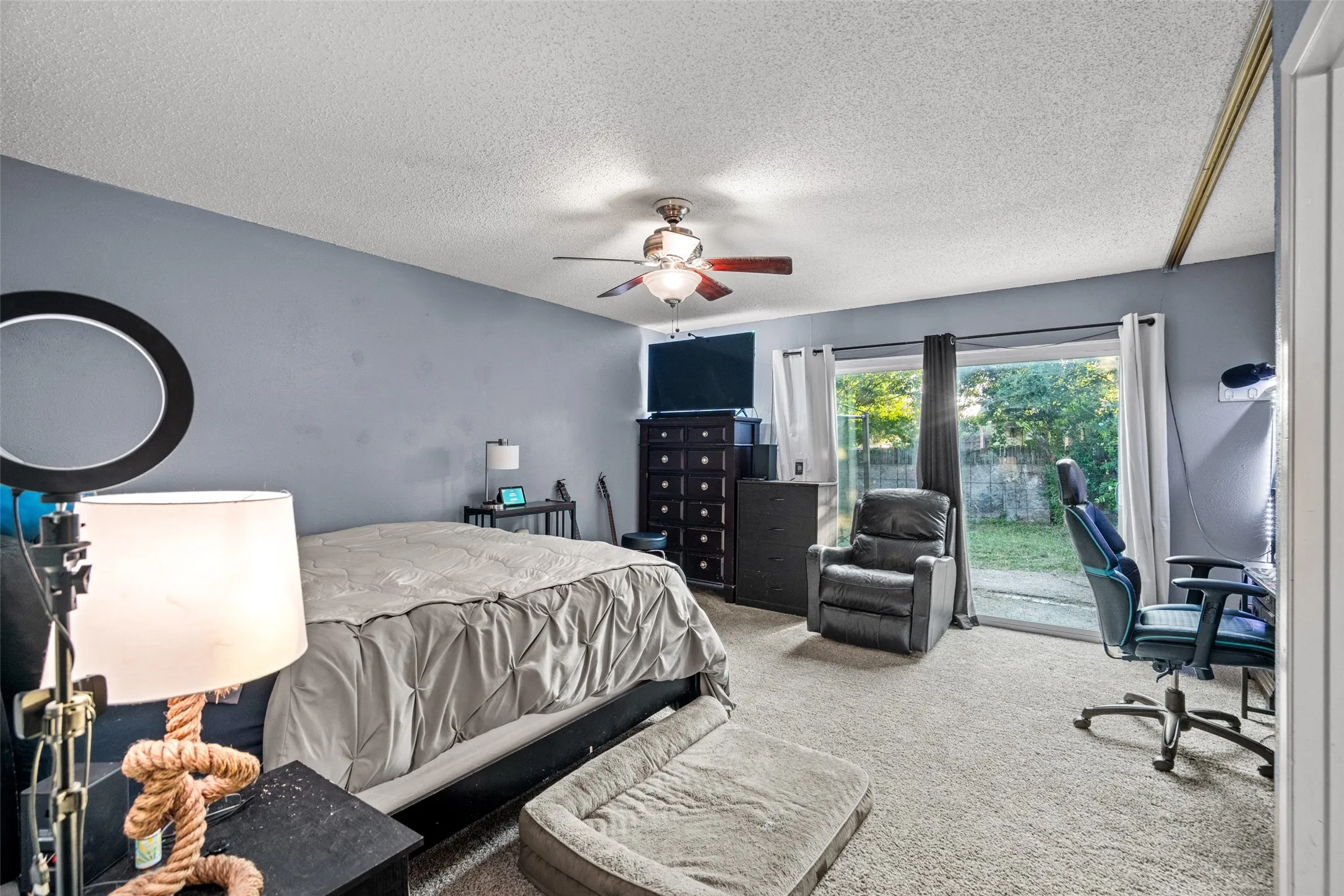 Single Family Residence For Sale in Dallas County , 2837 Corrida Court, Grand Prairie, Texas 75052, 4 Bedrooms, 2 Bathrooms, 2 Garage spaces, 1,712 Sqft, built in 1970, Preowned, Price $299,900, mls#21031924, Real Estate Agent in Grand Prairie, Homes For Sale in Dallas county, Homes For Sale in Grand Prairie, Realtor in Grand Prairie Texas, Real Estate Brokerage Independent Realty Texas, Luminita Cordes Realtor