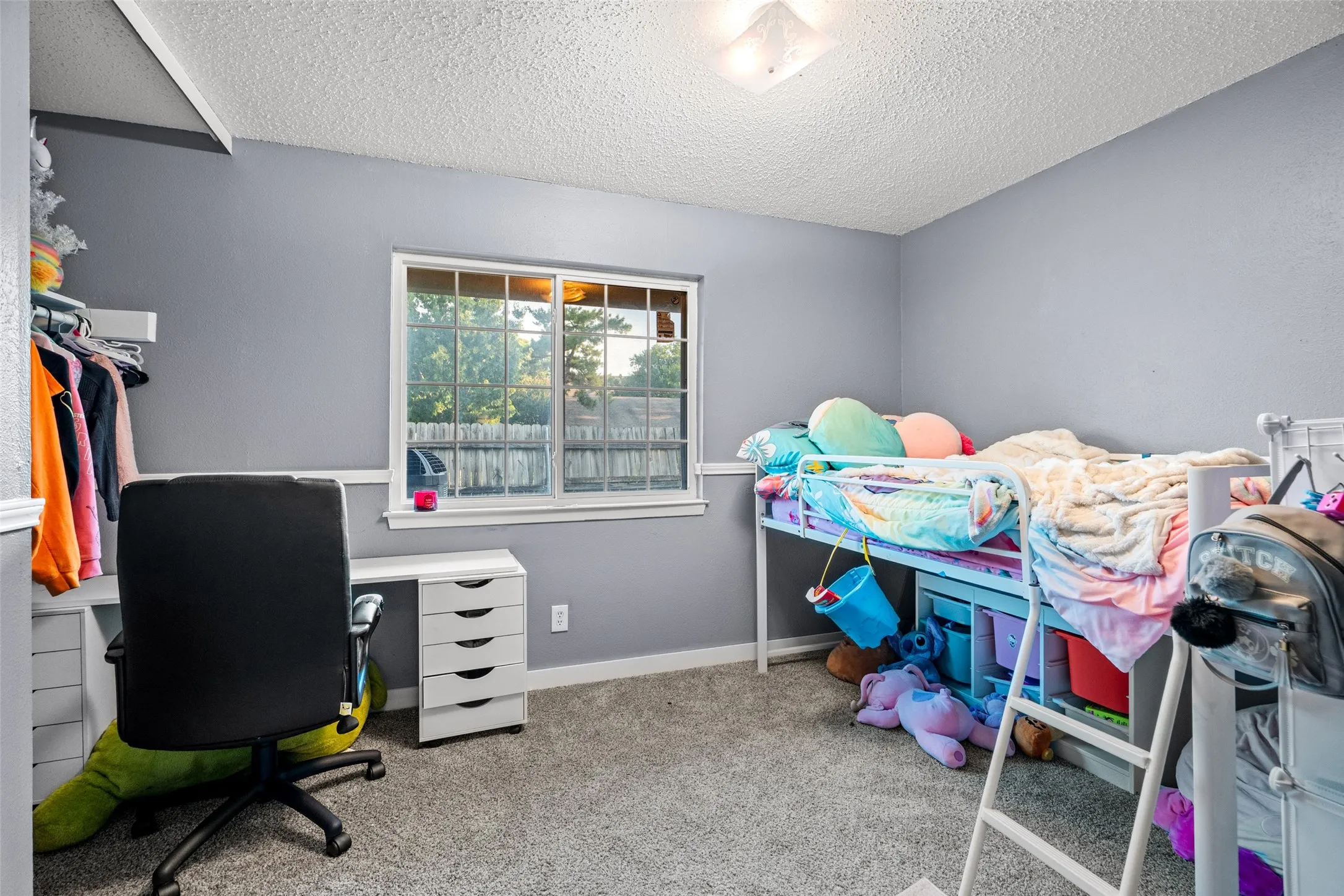 Single Family Residence For Sale in Dallas County , 2837 Corrida Court, Grand Prairie, Texas 75052, 4 Bedrooms, 2 Bathrooms, 2 Garage spaces, 1,712 Sqft, built in 1970, Preowned, Price $299,900, mls#21031924, Real Estate Agent in Grand Prairie, Homes For Sale in Dallas county, Homes For Sale in Grand Prairie, Realtor in Grand Prairie Texas, Real Estate Brokerage Independent Realty Texas, Luminita Cordes Realtor