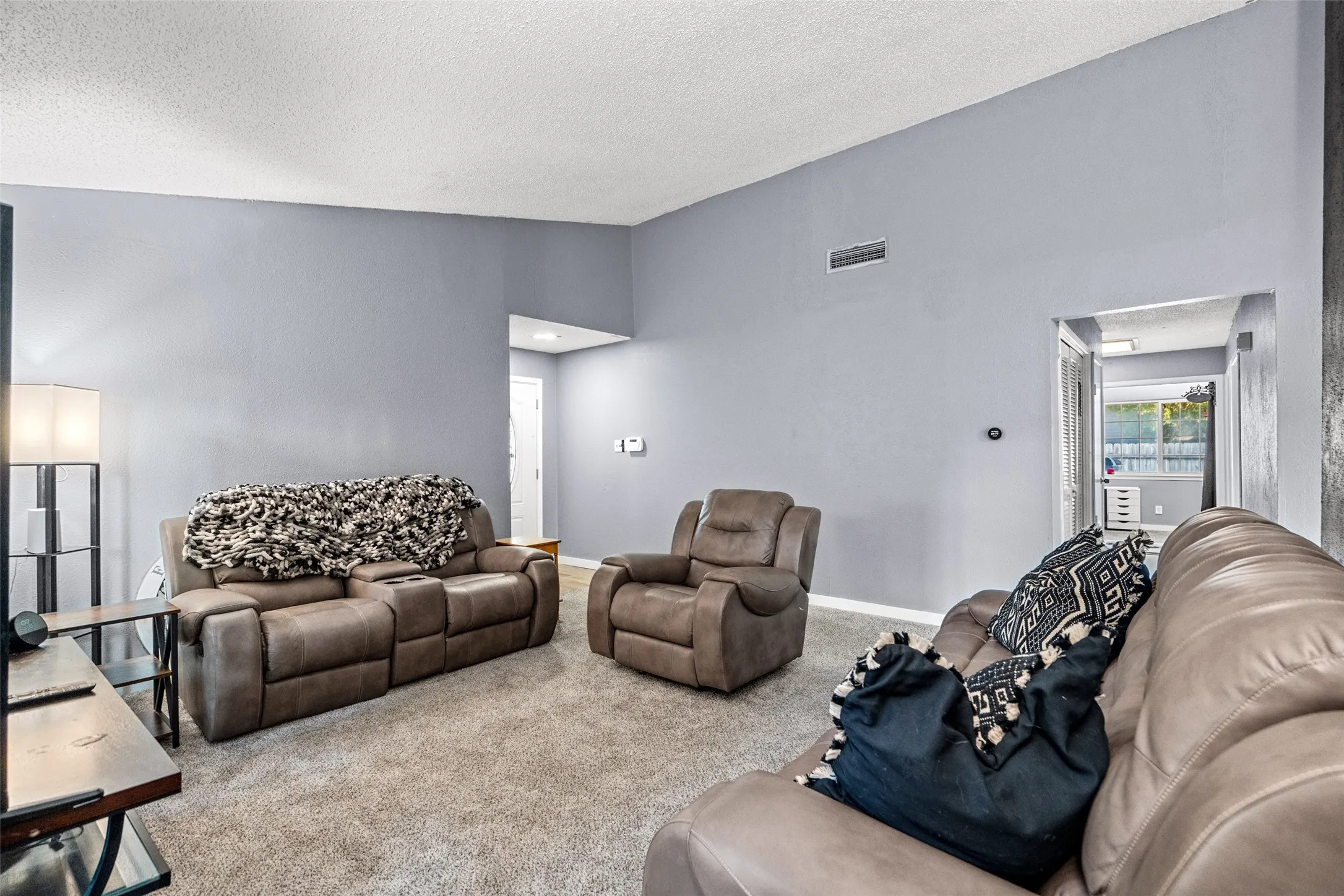 Single Family Residence For Sale in Dallas County , 2837 Corrida Court, Grand Prairie, Texas 75052, 4 Bedrooms, 2 Bathrooms, 2 Garage spaces, 1,712 Sqft, built in 1970, Preowned, Price $299,900, mls#21031924, Real Estate Agent in Grand Prairie, Homes For Sale in Dallas county, Homes For Sale in Grand Prairie, Realtor in Grand Prairie Texas, Real Estate Brokerage Independent Realty Texas, Luminita Cordes Realtor