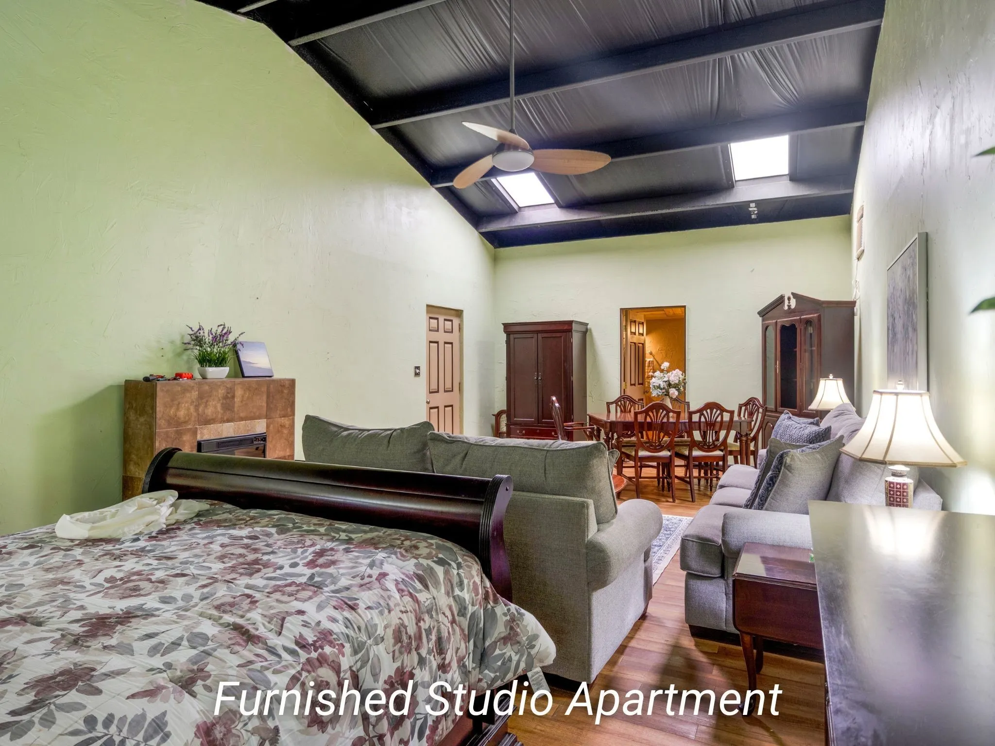 Apartment For Sale in Wood County , 521 Front Street, Hawkins, Texas 75765, 1 Bedroom, 3 Bathroom, Garage spaces, 3,500 Sqft, built in 2011, Preowned, mls#21033604, Real Estate Agent in Hawkins, Homes For Sale in Wood county, Homes For Sale in Hawkins, Realtor in Hawkins Texas, Real Estate Brokerage Independent Realty Texas, Luminita Cordes Realtor