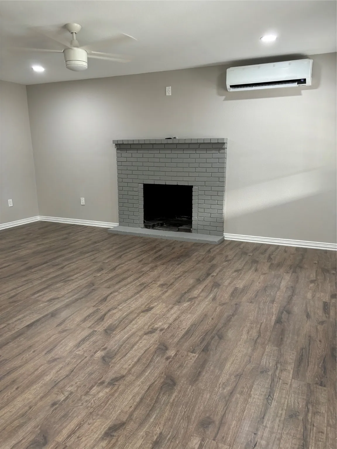 Single Family Residence For Sale in Bosque County , 118 County Road 1503, Morgan, Texas 76671, 2 Bedroom, 2 Bathroom, Garage spaces, 1,350 Sqft, built in 1955, mls#21027563, Real Estate Agent in Morgan, Homes For Sale in Bosque county, Homes For Sale in Morgan, Realtor in Morgan Texas, Real Estate Brokerage Independent Realty Texas, Luminita Cordes Realtor