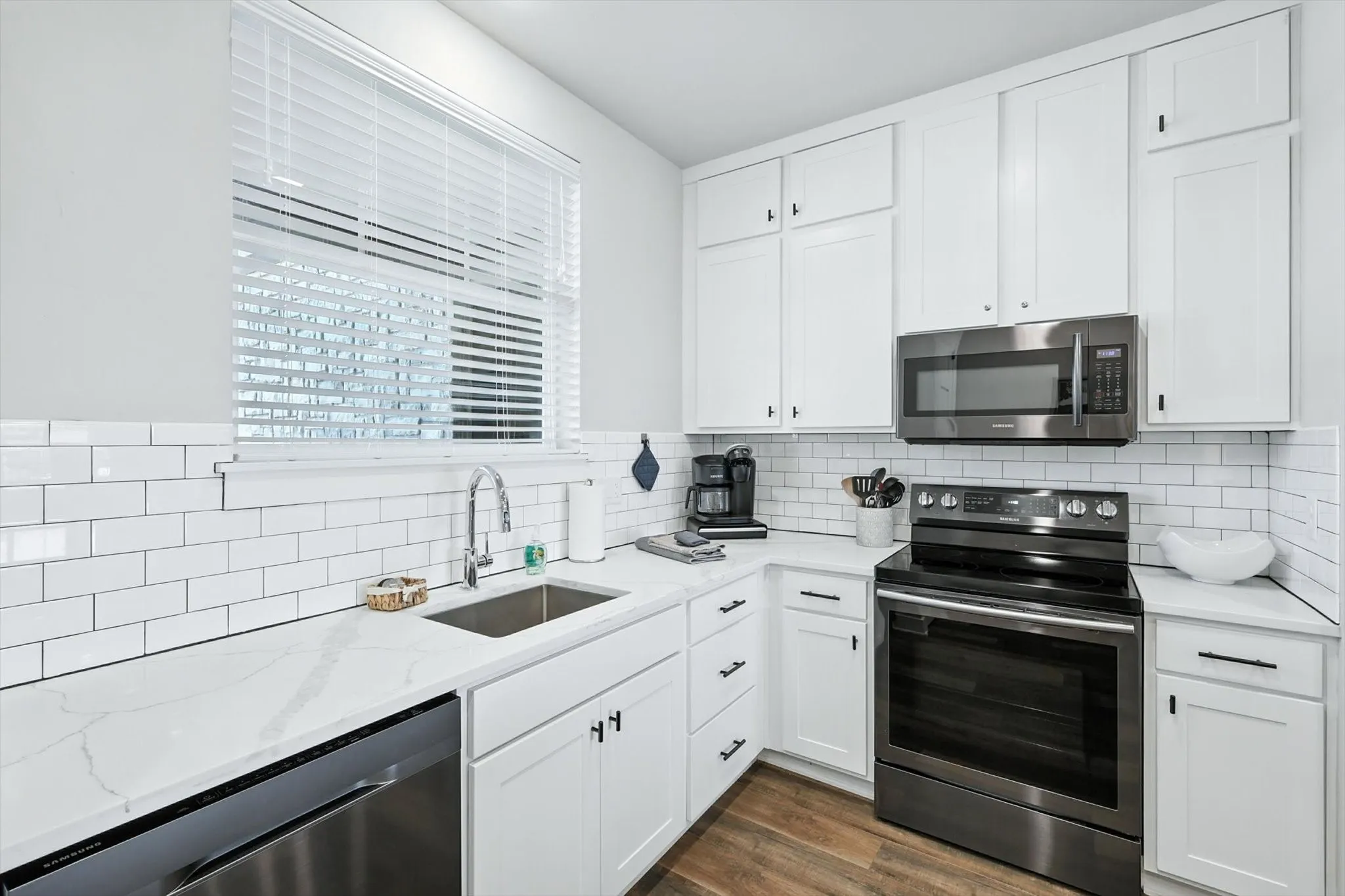 Condominium For Sale in Palo Pinto County , 3412 Scenic Point Road 104, Graford, Texas 76449, 2 Bedroom, 2 Bathroom, Garage spaces, 1,193 Sqft, built in 2019, mls#21032824, Real Estate Agent in Graford, Homes For Sale in Palo Pinto county, Homes For Sale in Graford, Realtor in Graford Texas, Real Estate Brokerage Independent Realty Texas, Luminita Cordes Realtor