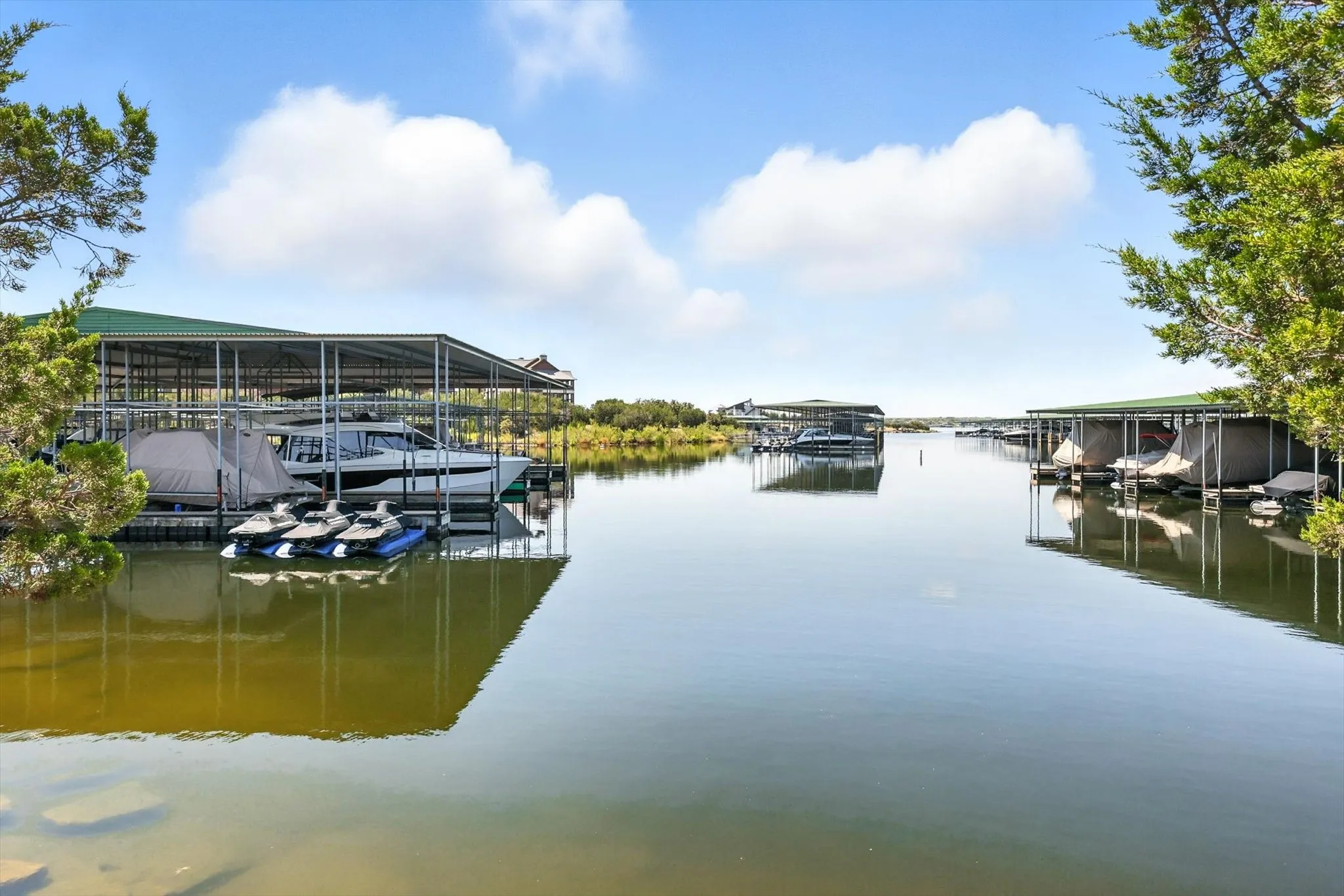 Condominium For Sale in Palo Pinto County , 3412 Scenic Point Road 104, Graford, Texas 76449, 2 Bedroom, 2 Bathroom, Garage spaces, 1,193 Sqft, built in 2019, mls#21032824, Real Estate Agent in Graford, Homes For Sale in Palo Pinto county, Homes For Sale in Graford, Realtor in Graford Texas, Real Estate Brokerage Independent Realty Texas, Luminita Cordes Realtor
