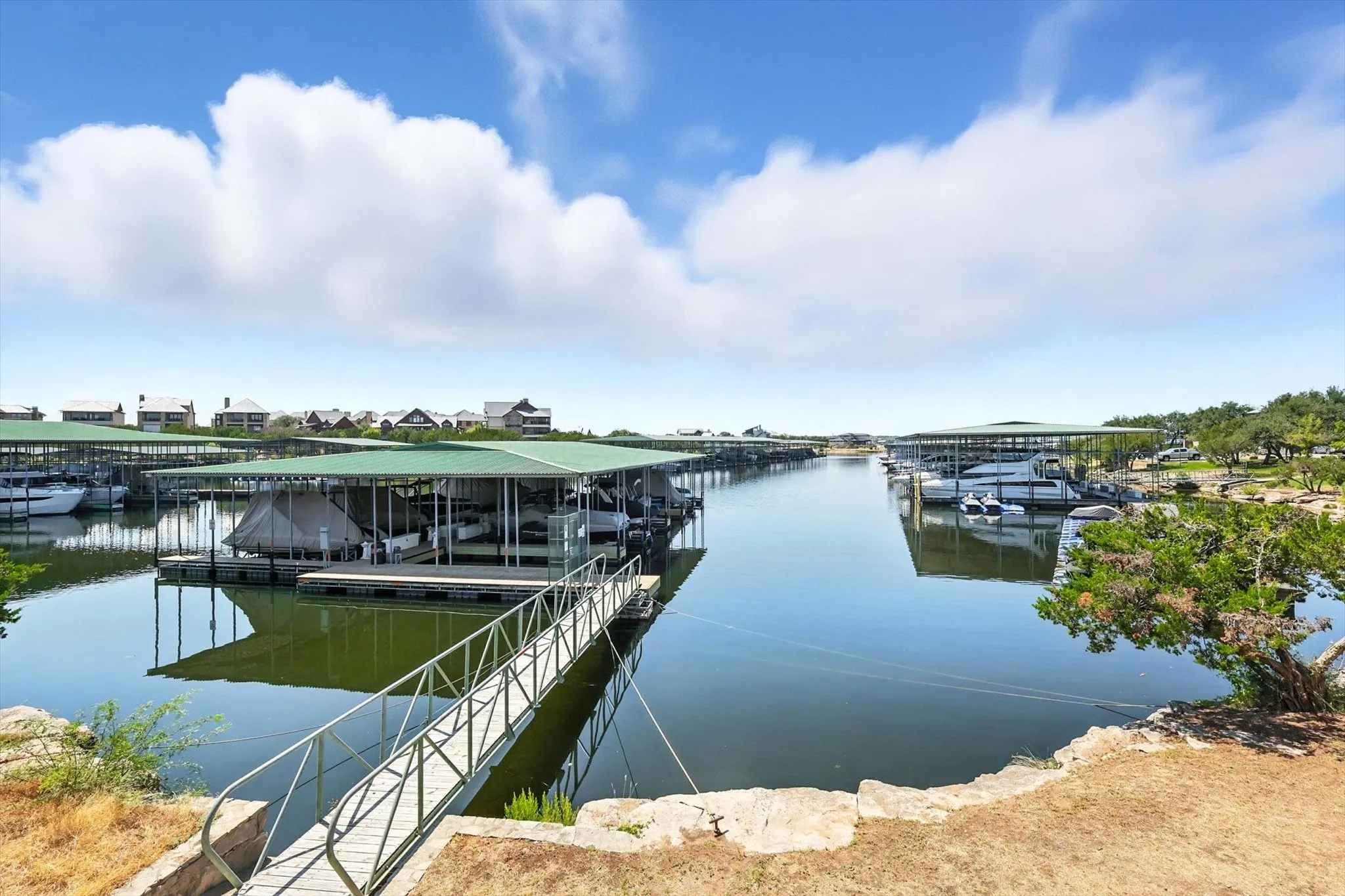 Condominium For Sale in Palo Pinto County , 3412 Scenic Point Road 104, Graford, Texas 76449, 2 Bedroom, 2 Bathroom, Garage spaces, 1,193 Sqft, built in 2019, mls#21032824, Real Estate Agent in Graford, Homes For Sale in Palo Pinto county, Homes For Sale in Graford, Realtor in Graford Texas, Real Estate Brokerage Independent Realty Texas, Luminita Cordes Realtor