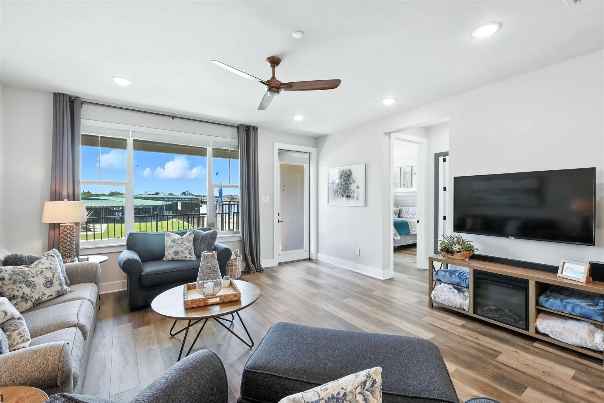 Condominium For Sale in Palo Pinto County , 3412 Scenic Point Road 104, Graford, Texas 76449, 2 Bedroom, 2 Bathroom, Garage spaces, 1,193 Sqft, built in 2019, mls#21032824, Real Estate Agent in Graford, Homes For Sale in Palo Pinto county, Homes For Sale in Graford, Realtor in Graford Texas, Real Estate Brokerage Independent Realty Texas, Luminita Cordes Realtor