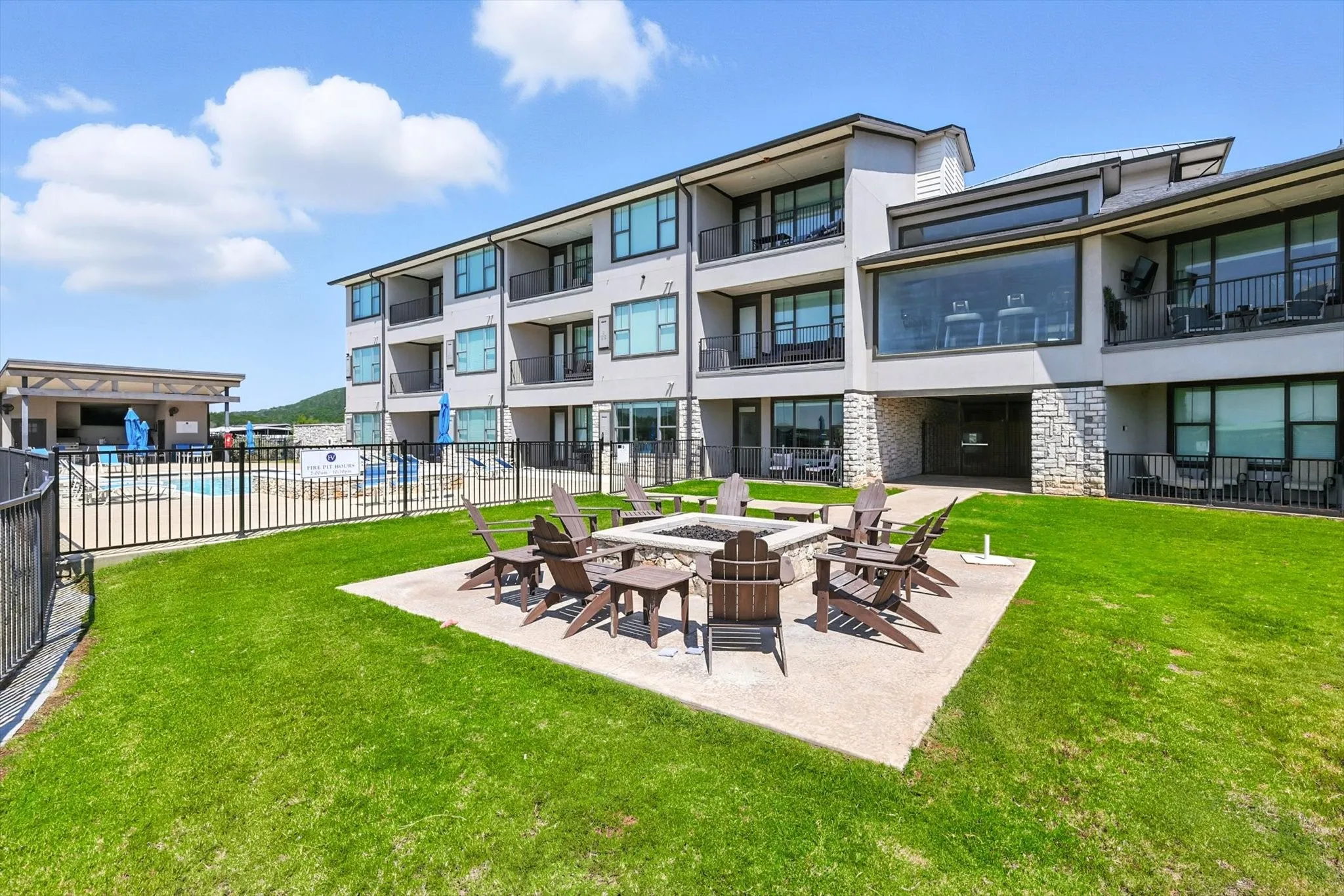 Condominium For Sale in Palo Pinto County , 3412 Scenic Point Road 104, Graford, Texas 76449, 2 Bedroom, 2 Bathroom, Garage spaces, 1,193 Sqft, built in 2019, mls#21032824, Real Estate Agent in Graford, Homes For Sale in Palo Pinto county, Homes For Sale in Graford, Realtor in Graford Texas, Real Estate Brokerage Independent Realty Texas, Luminita Cordes Realtor