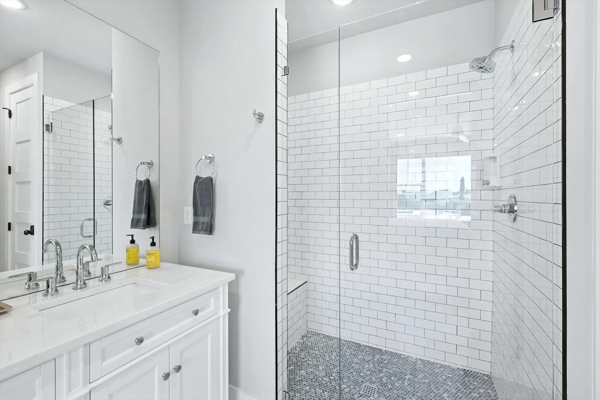 Condominium For Sale in Palo Pinto County , 3412 Scenic Point Road 104, Graford, Texas 76449, 2 Bedroom, 2 Bathroom, Garage spaces, 1,193 Sqft, built in 2019, mls#21032824, Real Estate Agent in Graford, Homes For Sale in Palo Pinto county, Homes For Sale in Graford, Realtor in Graford Texas, Real Estate Brokerage Independent Realty Texas, Luminita Cordes Realtor