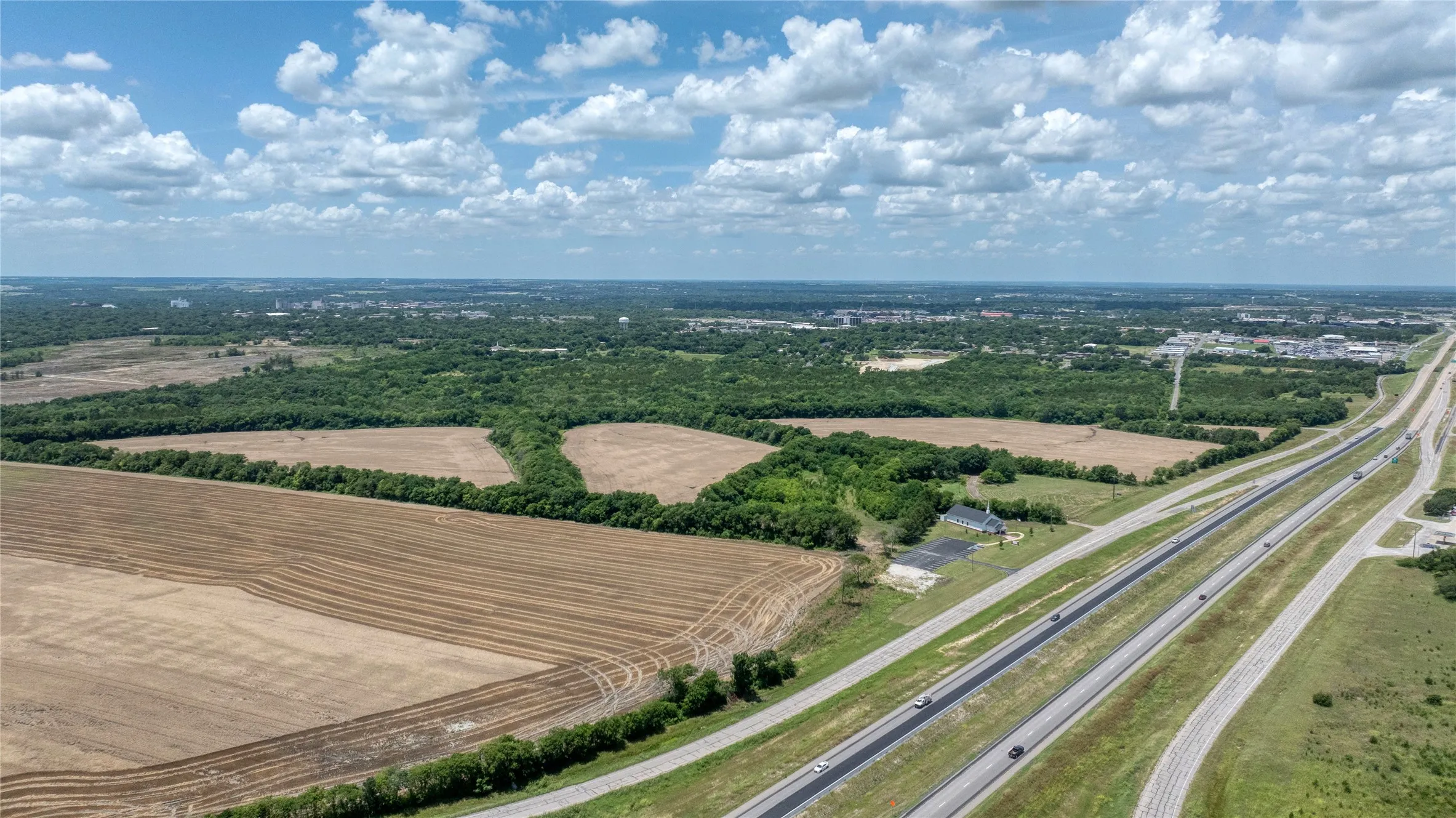 Drone / aerial view
