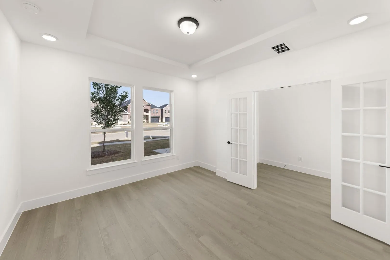 Single Family Residence For Sale in Denton County , 14032 Alfafar Court, Little Elm, Texas 75068, 6 Bedroom, 4 Bathroom, 2 Garage spaces, 3,924 Sqft, built in 2025, New Construction - Complete, mls#21034233, Real Estate Agent in Little Elm, Homes For Sale in Denton county, Homes For Sale in Little Elm, Realtor in Little Elm Texas, Real Estate Brokerage Independent Realty Texas, Luminita Cordes Realtor