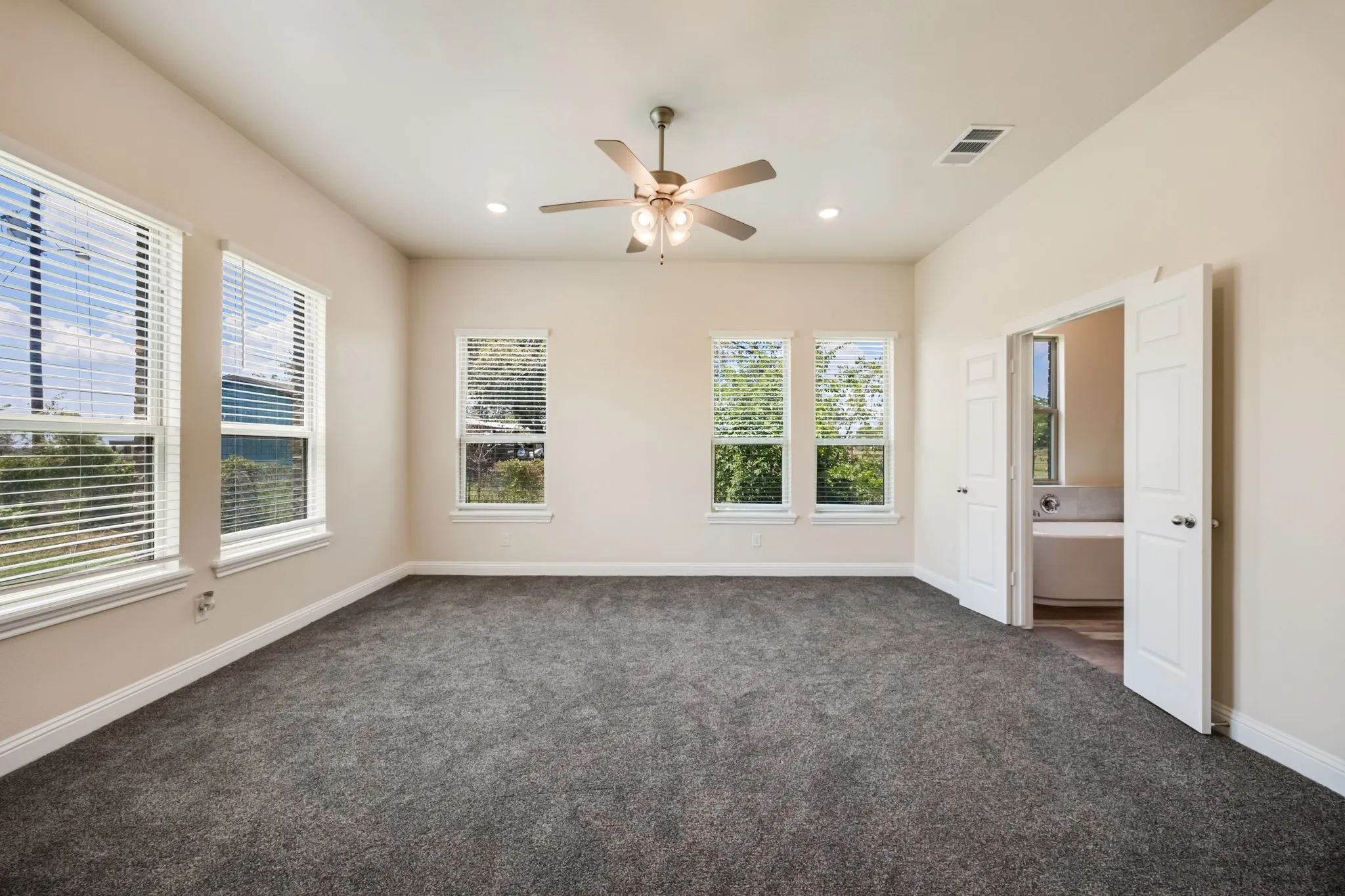 Single Family Residence For Sale in Navarro County , 3334 Knight Street, Corsicana, Texas 75110, 4 Bedrooms, 4 Bathrooms, 2 Garage spaces, 2,860 Sqft, built in 2024, New Construction - Complete, Price $494,900, mls#21029743, Real Estate Agent in Corsicana, Homes For Sale in Navarro county, Homes For Sale in Corsicana, Realtor in Corsicana Texas, Real Estate Brokerage Independent Realty Texas, Luminita Cordes Realtor