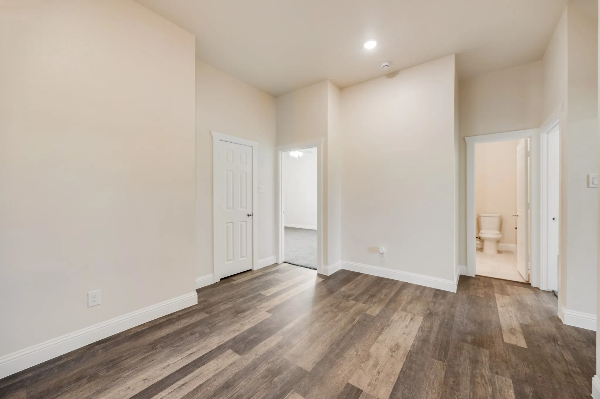 Single Family Residence For Sale in Navarro County , 3334 Knight Street, Corsicana, Texas 75110, 4 Bedrooms, 4 Bathrooms, 2 Garage spaces, 2,860 Sqft, built in 2024, New Construction - Complete, Price $494,900, mls#21029743, Real Estate Agent in Corsicana, Homes For Sale in Navarro county, Homes For Sale in Corsicana, Realtor in Corsicana Texas, Real Estate Brokerage Independent Realty Texas, Luminita Cordes Realtor