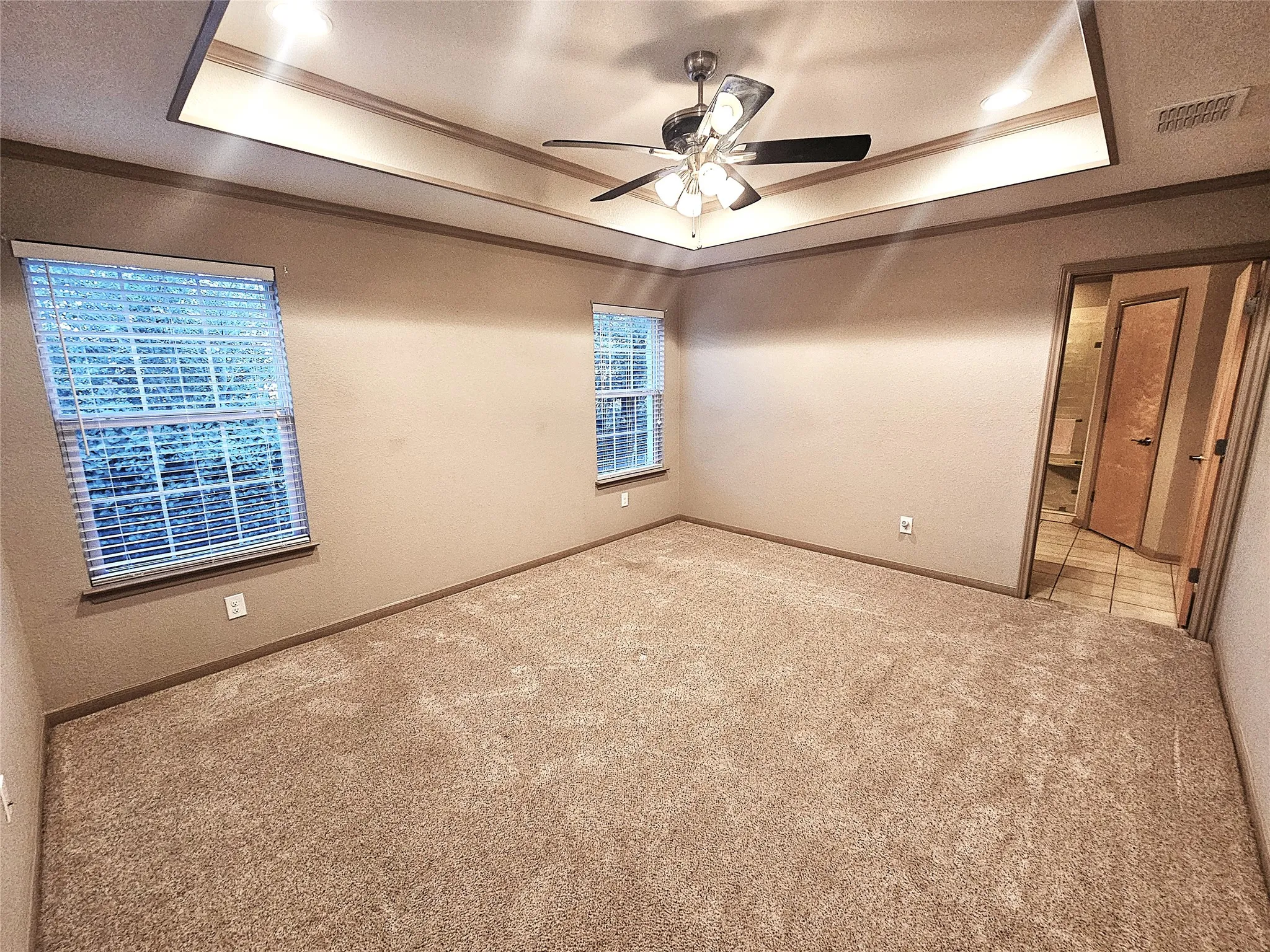 Single Family Residence For Sale in Limestone County , 133 Lcr 777, Groesbeck, Texas 76642, 3 Bedroom, 3 Bathroom, Garage spaces, 2,507 Sqft, built in 2014, mls#21034470, Real Estate Agent in Groesbeck, Homes For Sale in Limestone county, Homes For Sale in Groesbeck, Realtor in Groesbeck Texas, Real Estate Brokerage Independent Realty Texas, Luminita Cordes Realtor