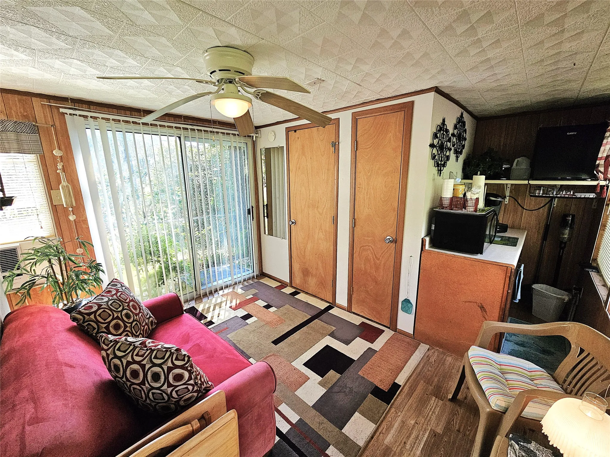 Single Family Residence For Sale in Limestone County , 133 Lcr 777, Groesbeck, Texas 76642, 3 Bedroom, 3 Bathroom, Garage spaces, 2,507 Sqft, built in 2014, mls#21034470, Real Estate Agent in Groesbeck, Homes For Sale in Limestone county, Homes For Sale in Groesbeck, Realtor in Groesbeck Texas, Real Estate Brokerage Independent Realty Texas, Luminita Cordes Realtor
