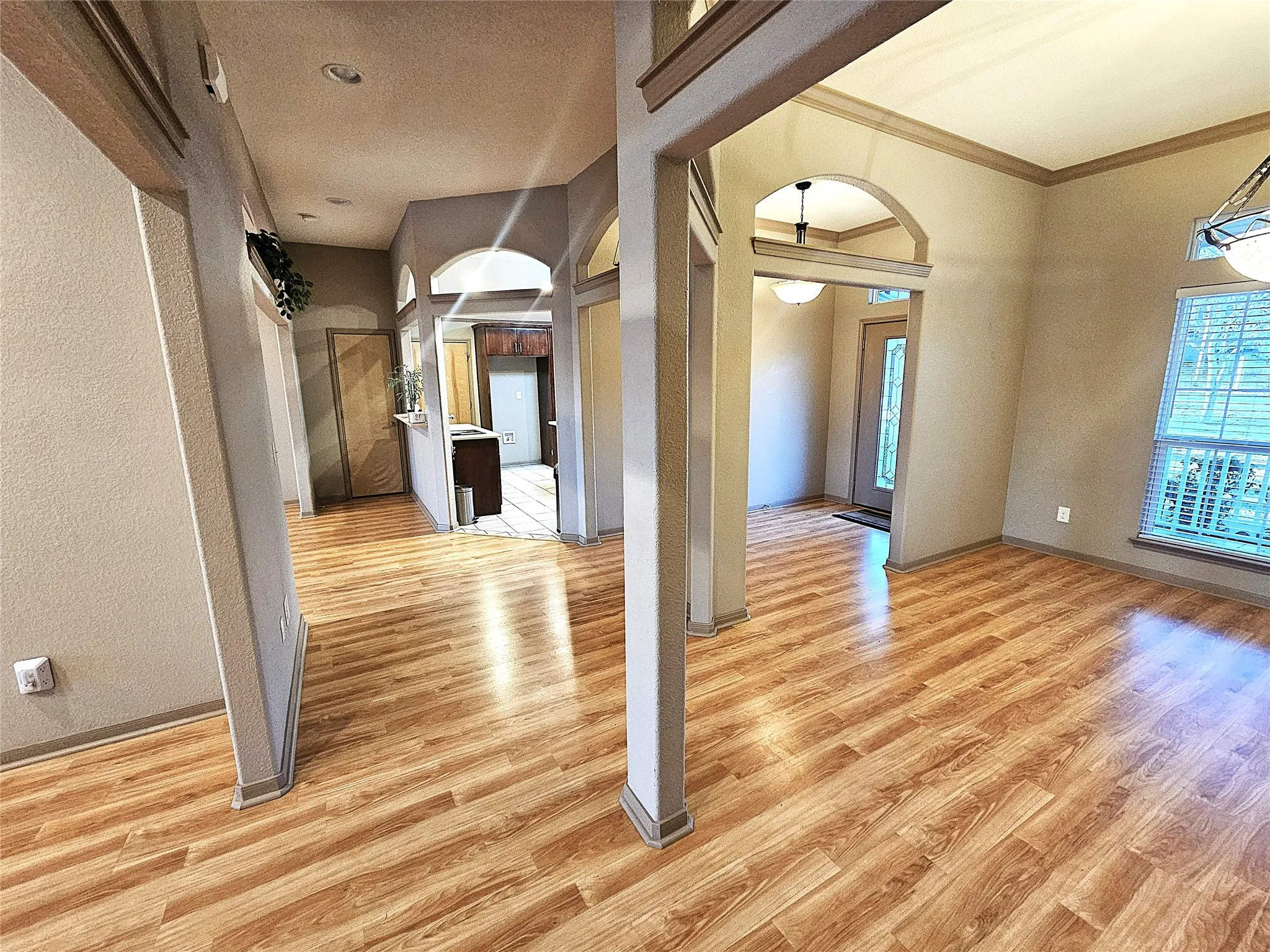 Single Family Residence For Sale in Limestone County , 133 Lcr 777, Groesbeck, Texas 76642, 3 Bedroom, 3 Bathroom, Garage spaces, 2,507 Sqft, built in 2014, mls#21034470, Real Estate Agent in Groesbeck, Homes For Sale in Limestone county, Homes For Sale in Groesbeck, Realtor in Groesbeck Texas, Real Estate Brokerage Independent Realty Texas, Luminita Cordes Realtor