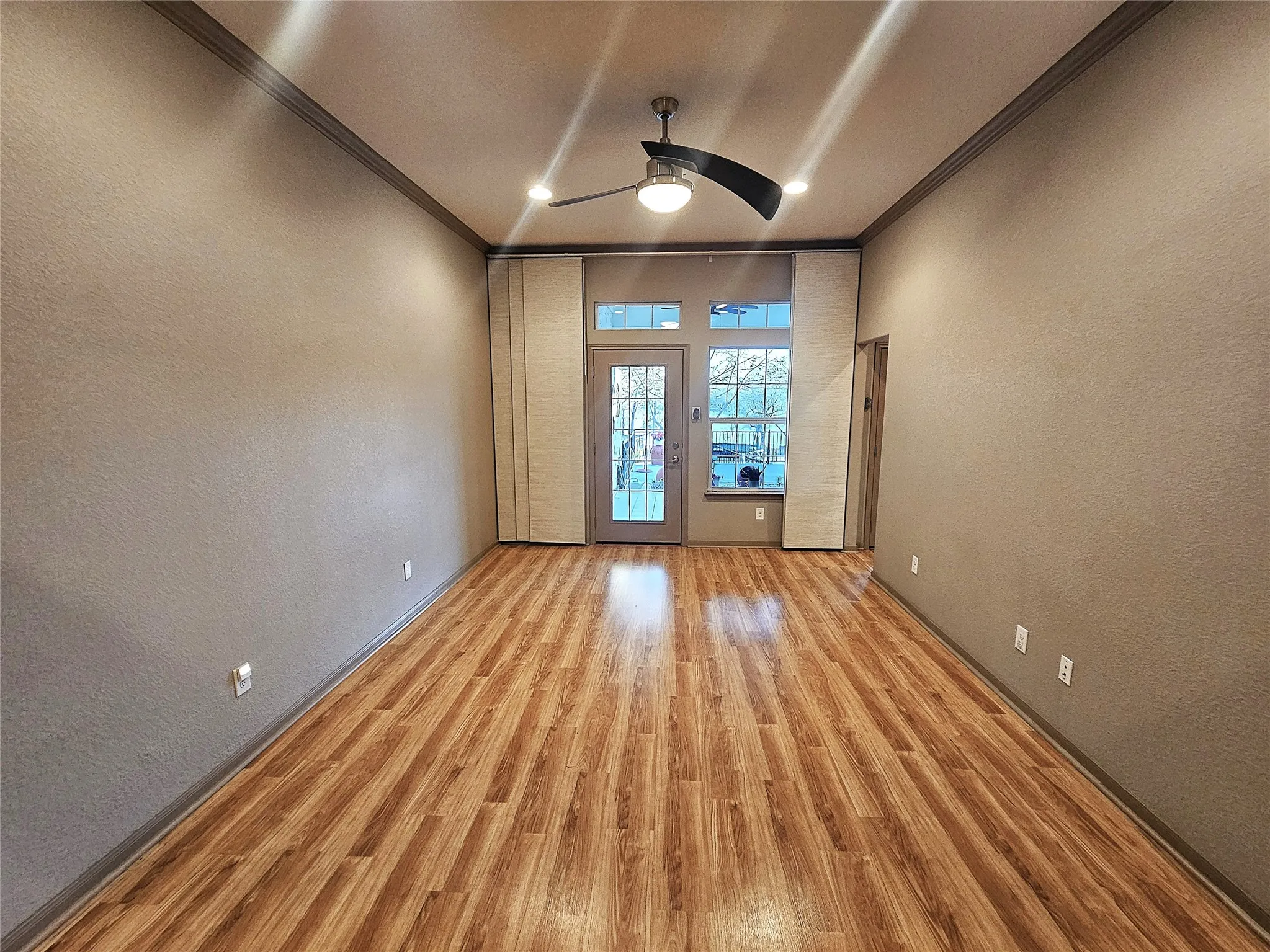 Single Family Residence For Sale in Limestone County , 133 Lcr 777, Groesbeck, Texas 76642, 3 Bedroom, 3 Bathroom, Garage spaces, 2,507 Sqft, built in 2014, mls#21034470, Real Estate Agent in Groesbeck, Homes For Sale in Limestone county, Homes For Sale in Groesbeck, Realtor in Groesbeck Texas, Real Estate Brokerage Independent Realty Texas, Luminita Cordes Realtor