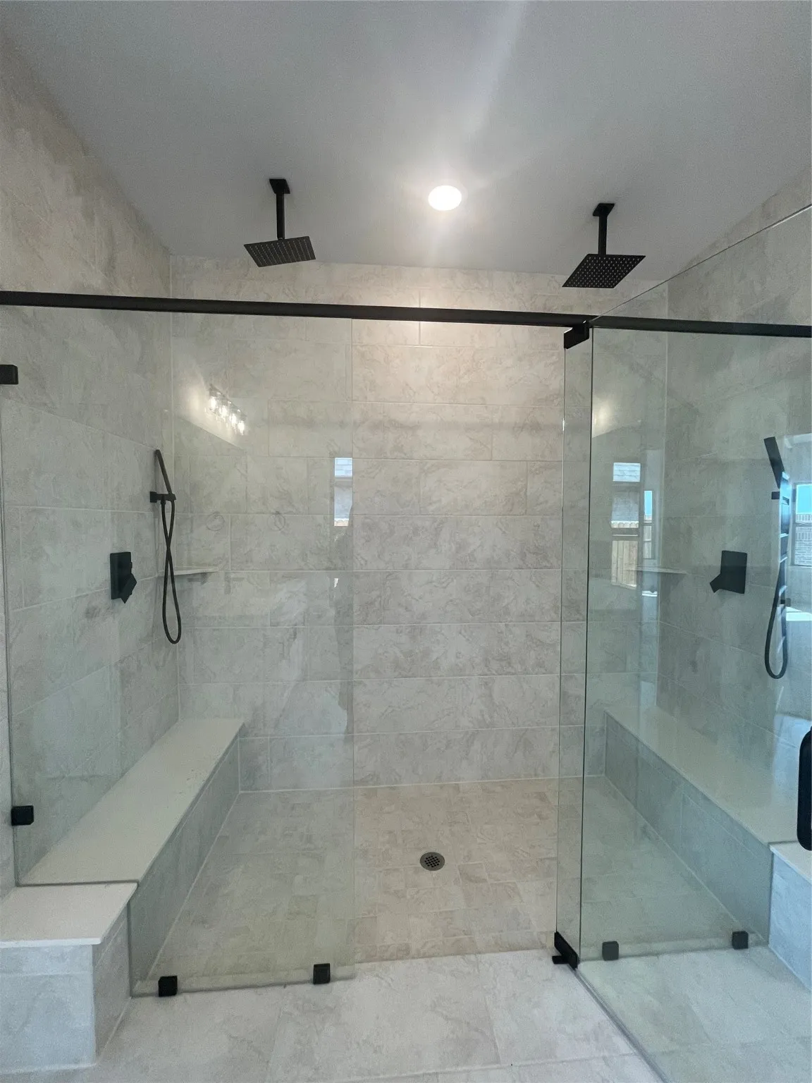 Single Family Residence For Sale in Rockwall County , 6105 Rodin, Royse City, Texas 75189, 5 Bedroom, 4 Bathroom, 2 Garage spaces, 3,661 Sqft, built in 2025, mls#21034774, Real Estate Agent in Royse City, Homes For Sale in Rockwall county, Homes For Sale in Royse City, Realtor in Royse City Texas, Real Estate Brokerage Independent Realty Texas, Luminita Cordes Realtor