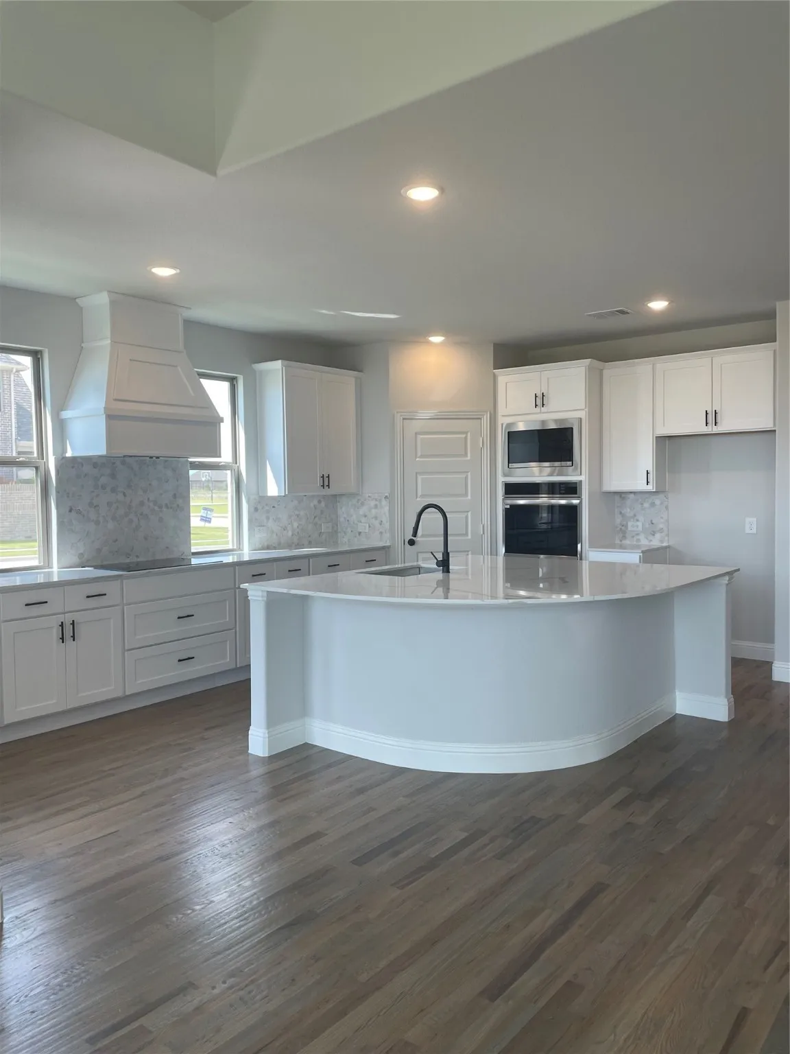 Single Family Residence For Sale in Rockwall County , 6105 Rodin, Royse City, Texas 75189, 5 Bedroom, 4 Bathroom, 2 Garage spaces, 3,661 Sqft, built in 2025, mls#21034774, Real Estate Agent in Royse City, Homes For Sale in Rockwall county, Homes For Sale in Royse City, Realtor in Royse City Texas, Real Estate Brokerage Independent Realty Texas, Luminita Cordes Realtor